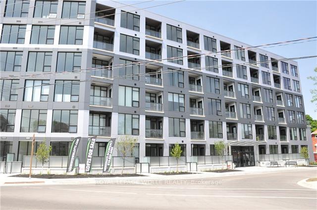 Photo of Unit 116, 690 King Street W