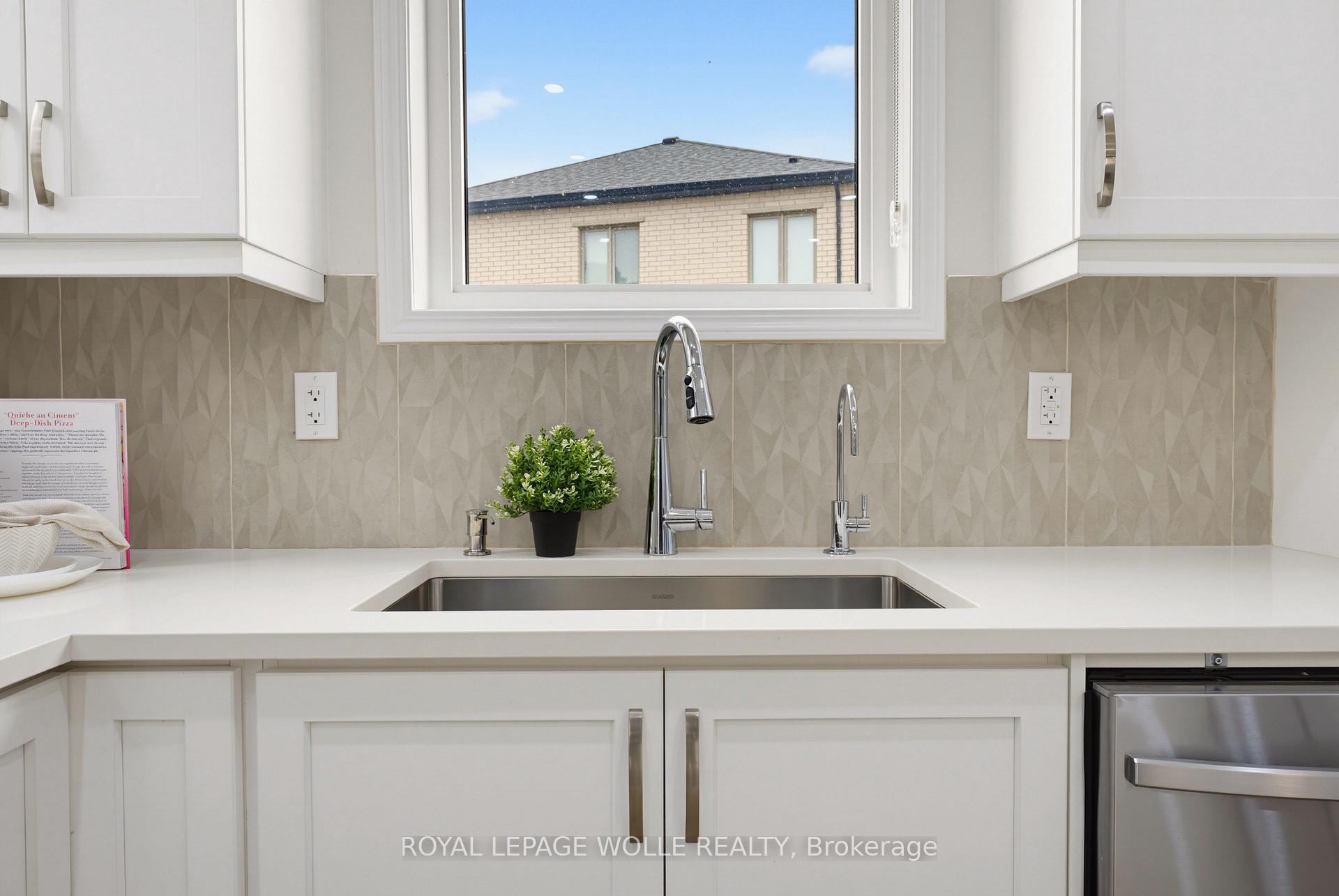 Photo 11 of 6 Milt Schmidt Street, Kitchener, Trussler — HOMEH