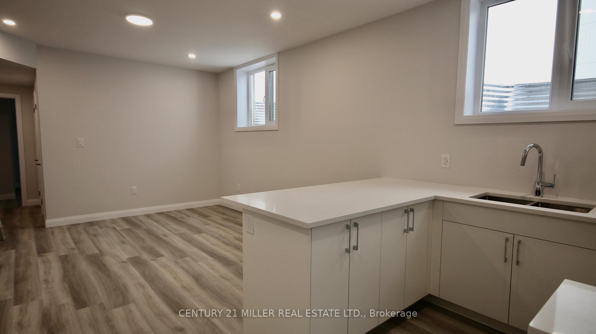 Photo 5 of 1160 Hobbs Drive, London, South U — HOMEH