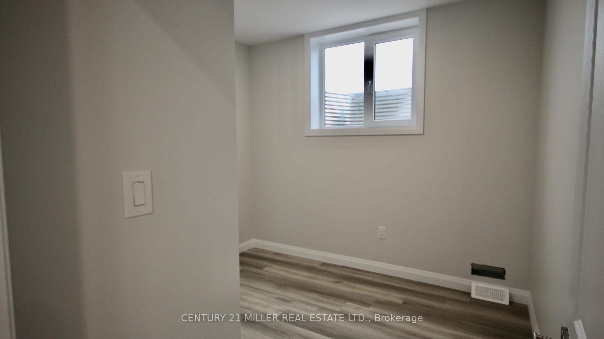 Photo 7 of 1160 Hobbs Drive, London, South U — HOMEH