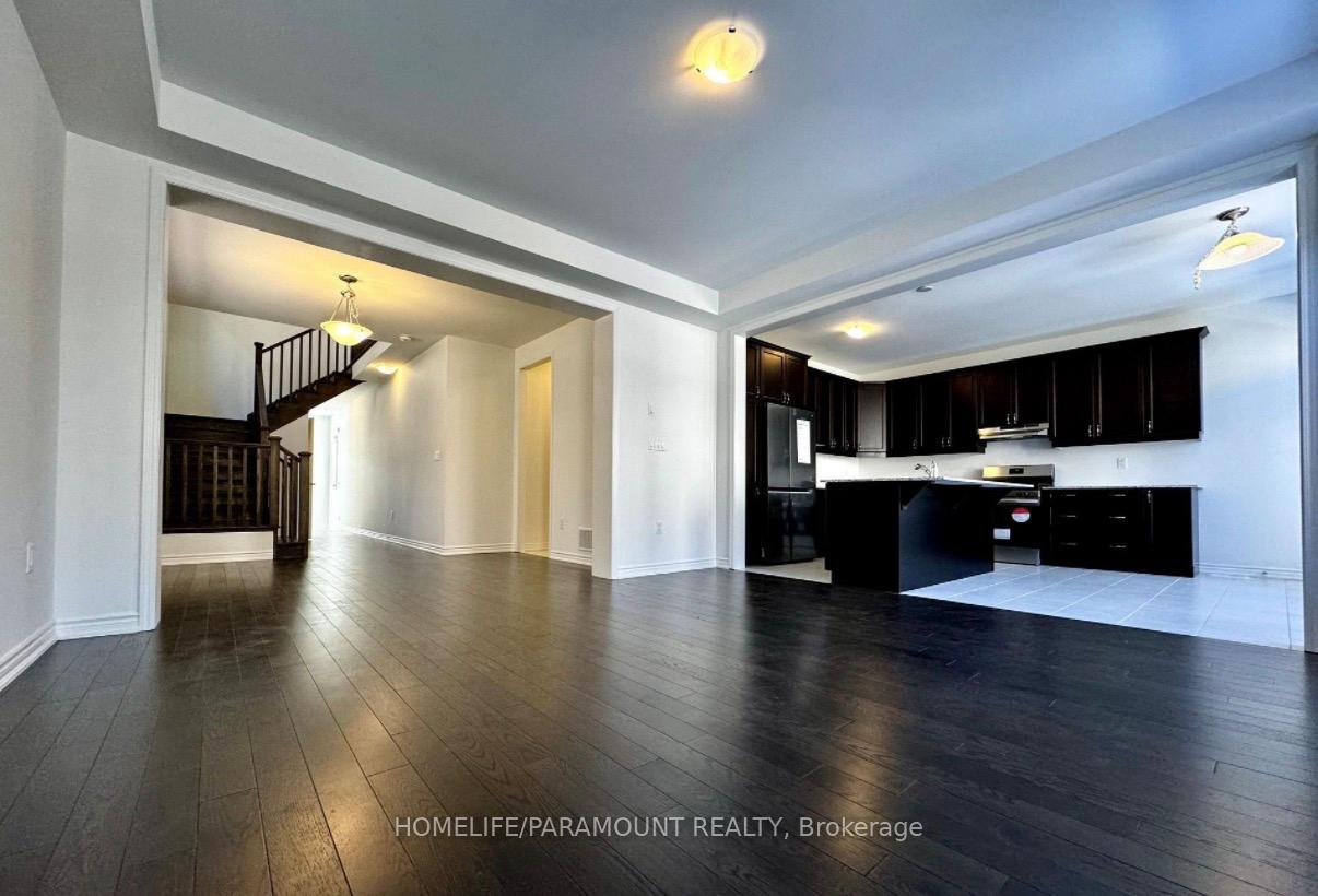 Photo 3 of 1472 Hawktail Path, Pickering, Rural Pickering — HOMEH