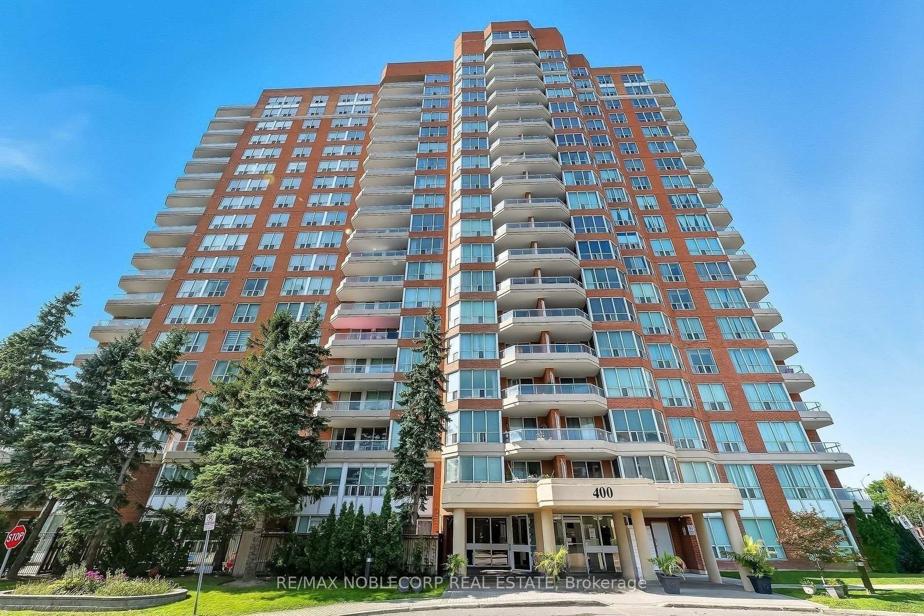 Photo of Unit 1603, 400 Mclevin Avenue