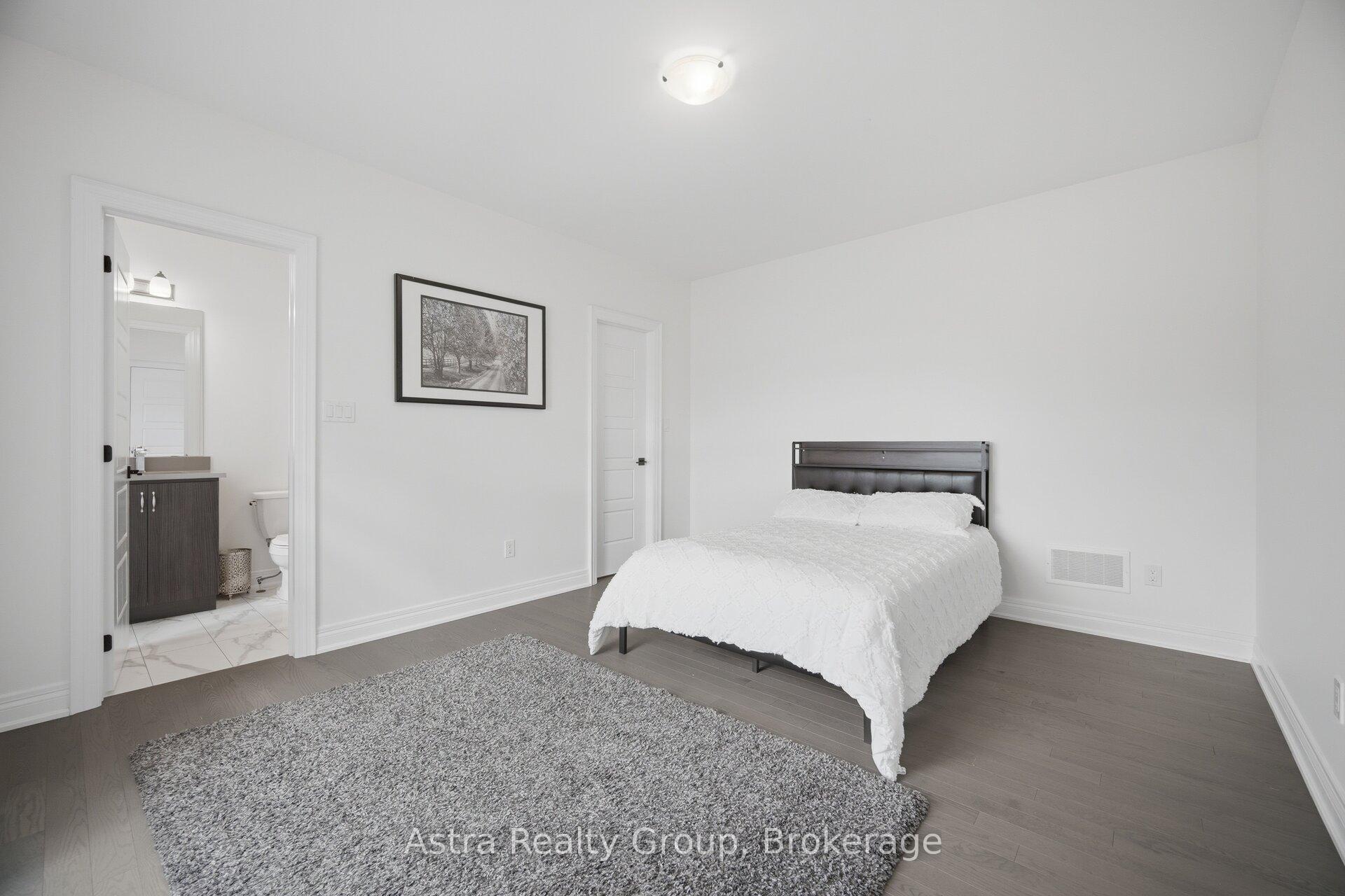 Photo 26 of 143 Ballantyne Boulevard, Vaughan, Vellore Village — HOMEH