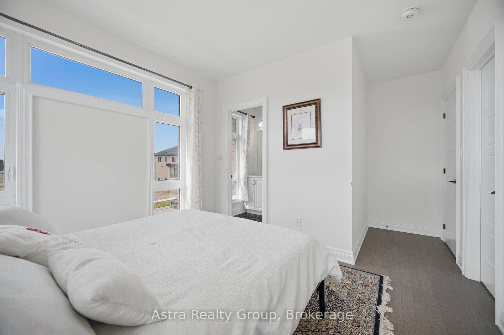Photo 29 of 143 Ballantyne Boulevard, Vaughan, Vellore Village — HOMEH