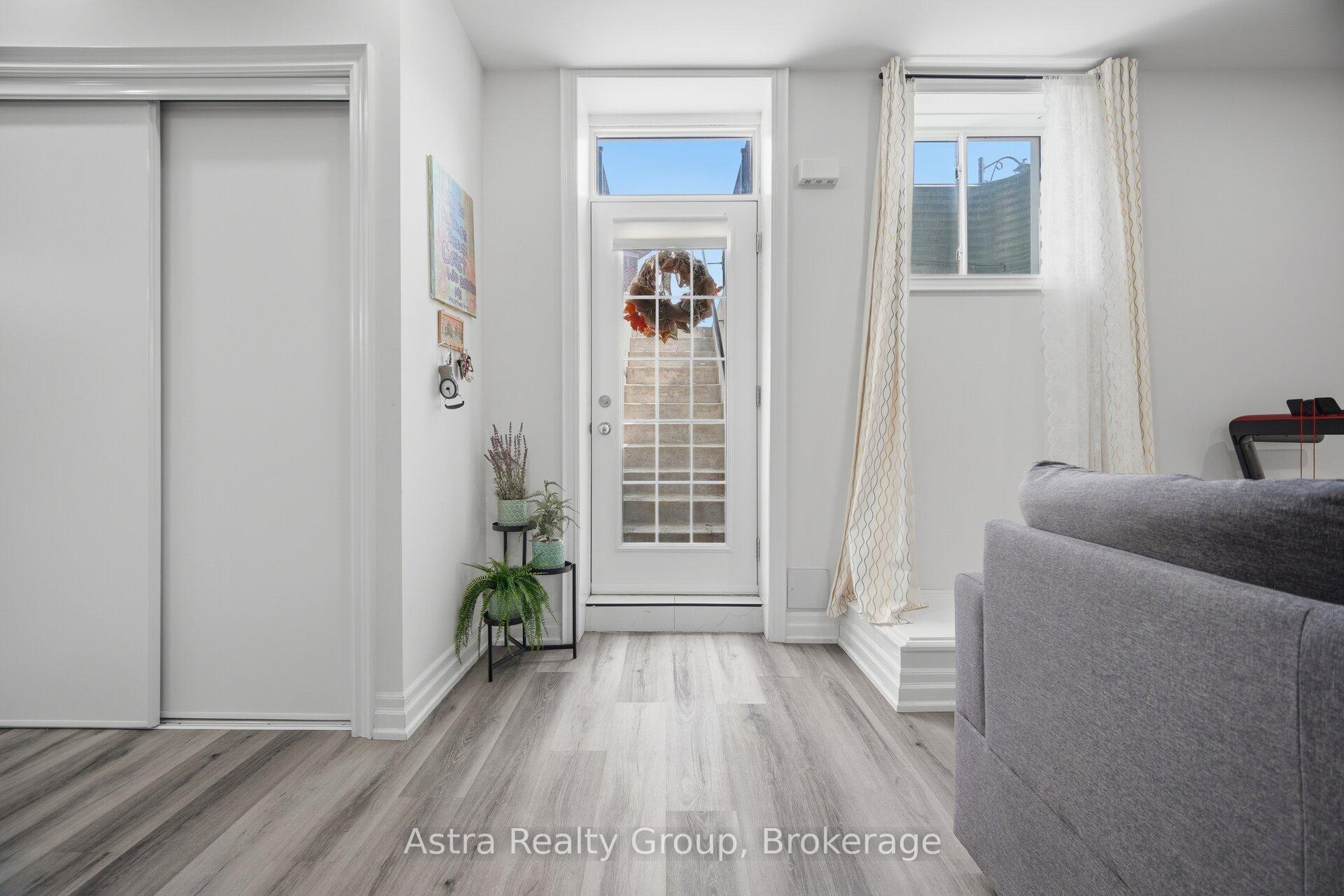 Photo 36 of 143 Ballantyne Boulevard, Vaughan, Vellore Village — HOMEH