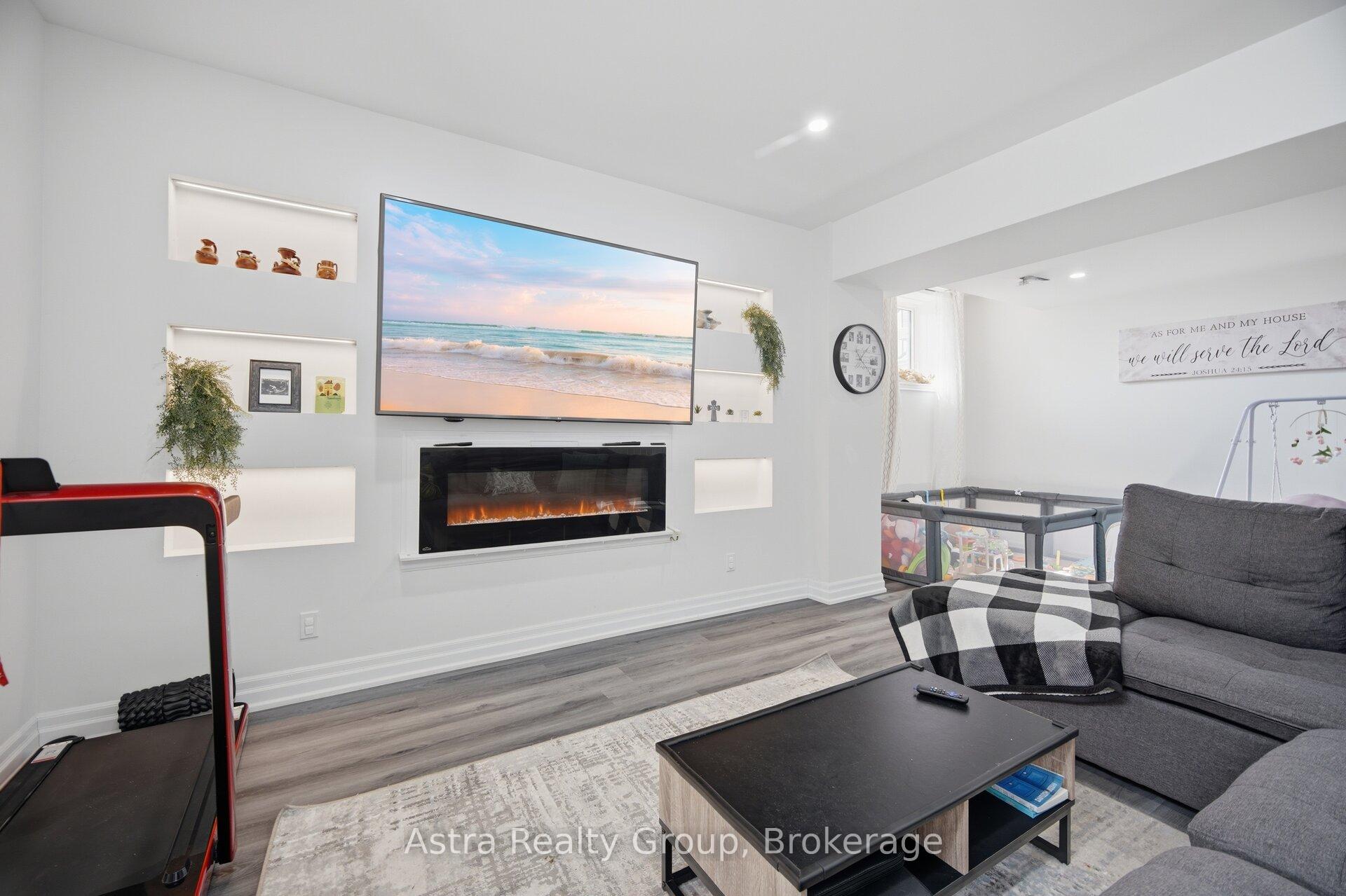 Photo 38 of 143 Ballantyne Boulevard, Vaughan, Vellore Village — HOMEH