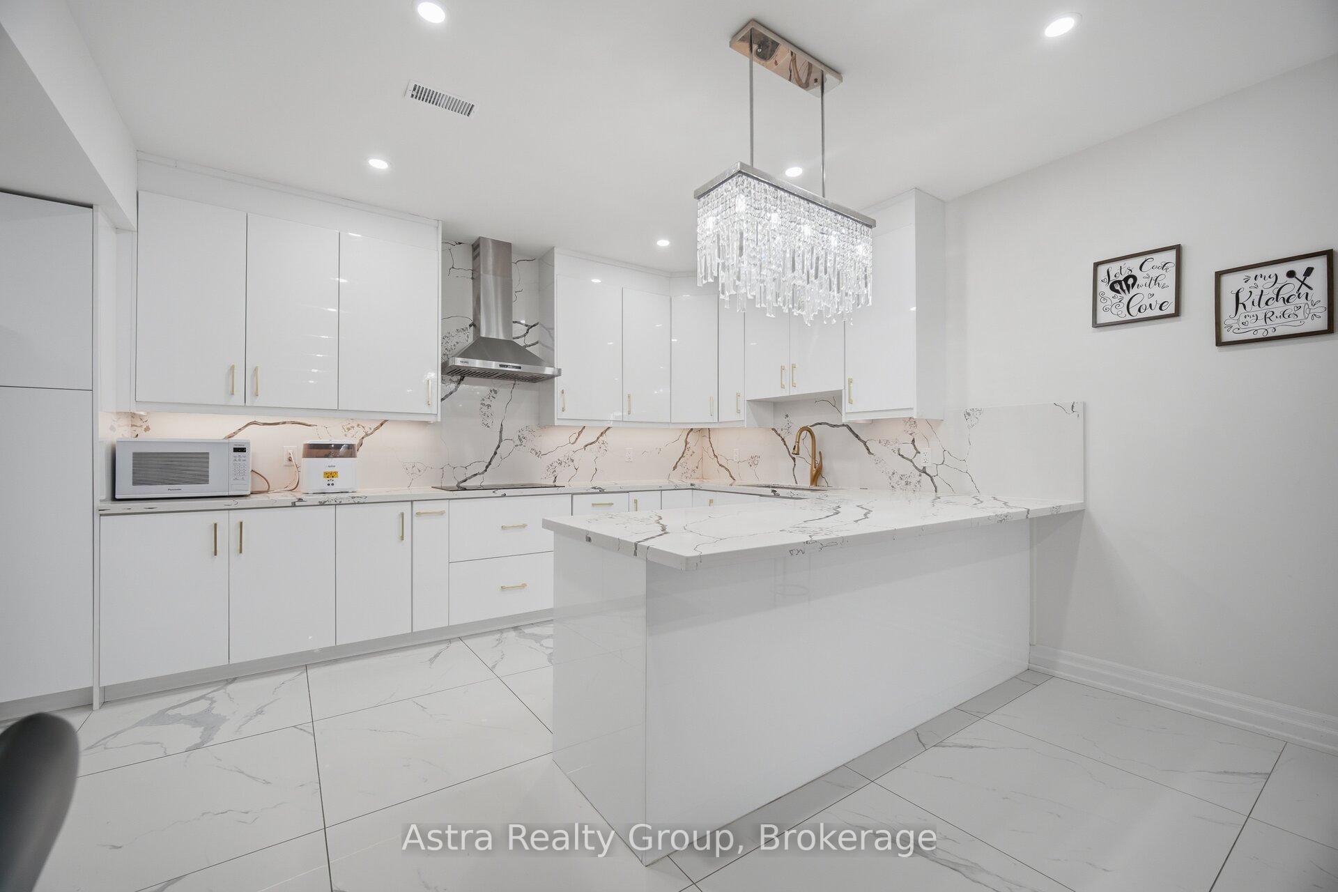Photo 42 of 143 Ballantyne Boulevard, Vaughan, Vellore Village — HOMEH