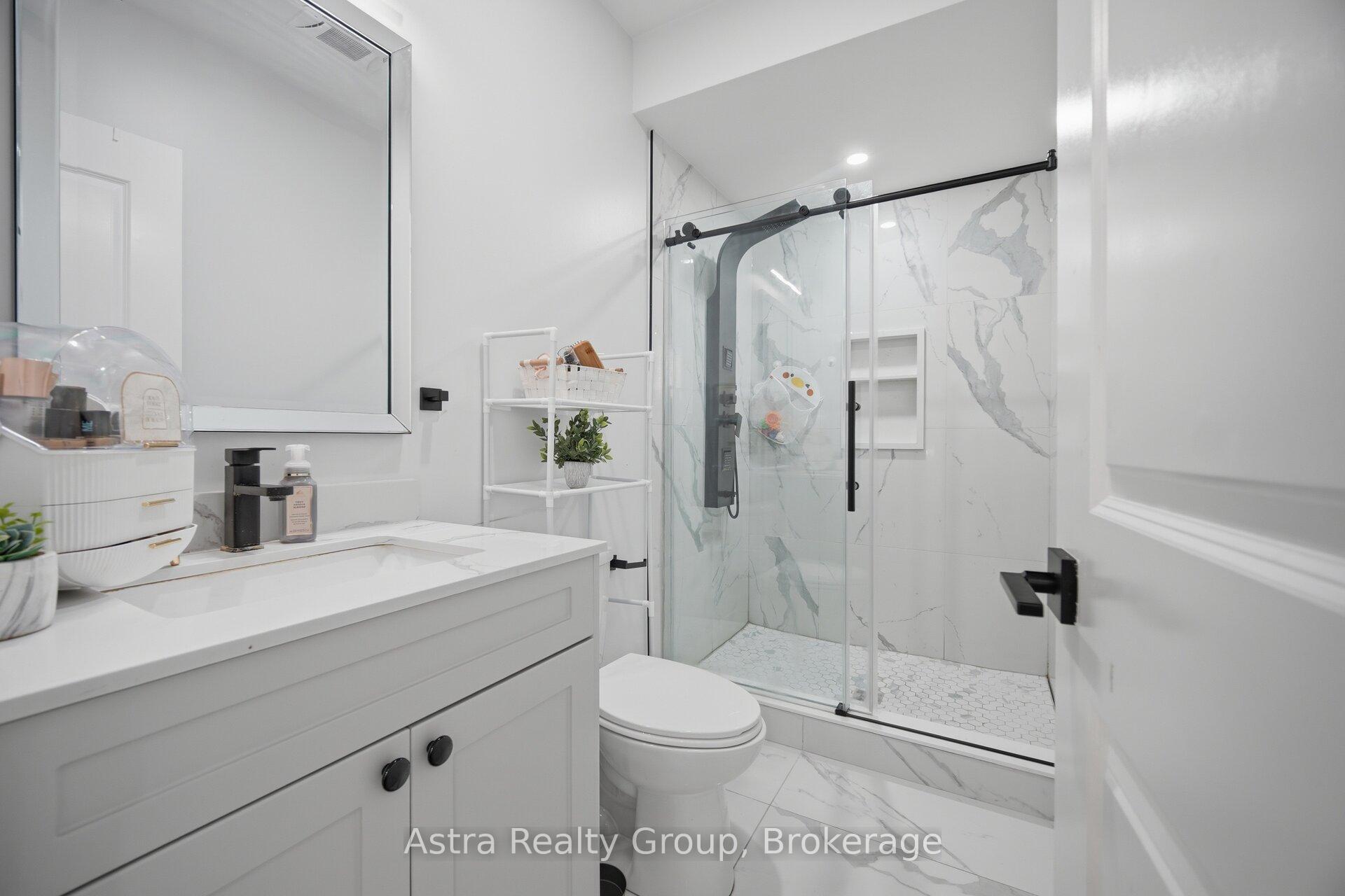 Photo 48 of 143 Ballantyne Boulevard, Vaughan, Vellore Village — HOMEH