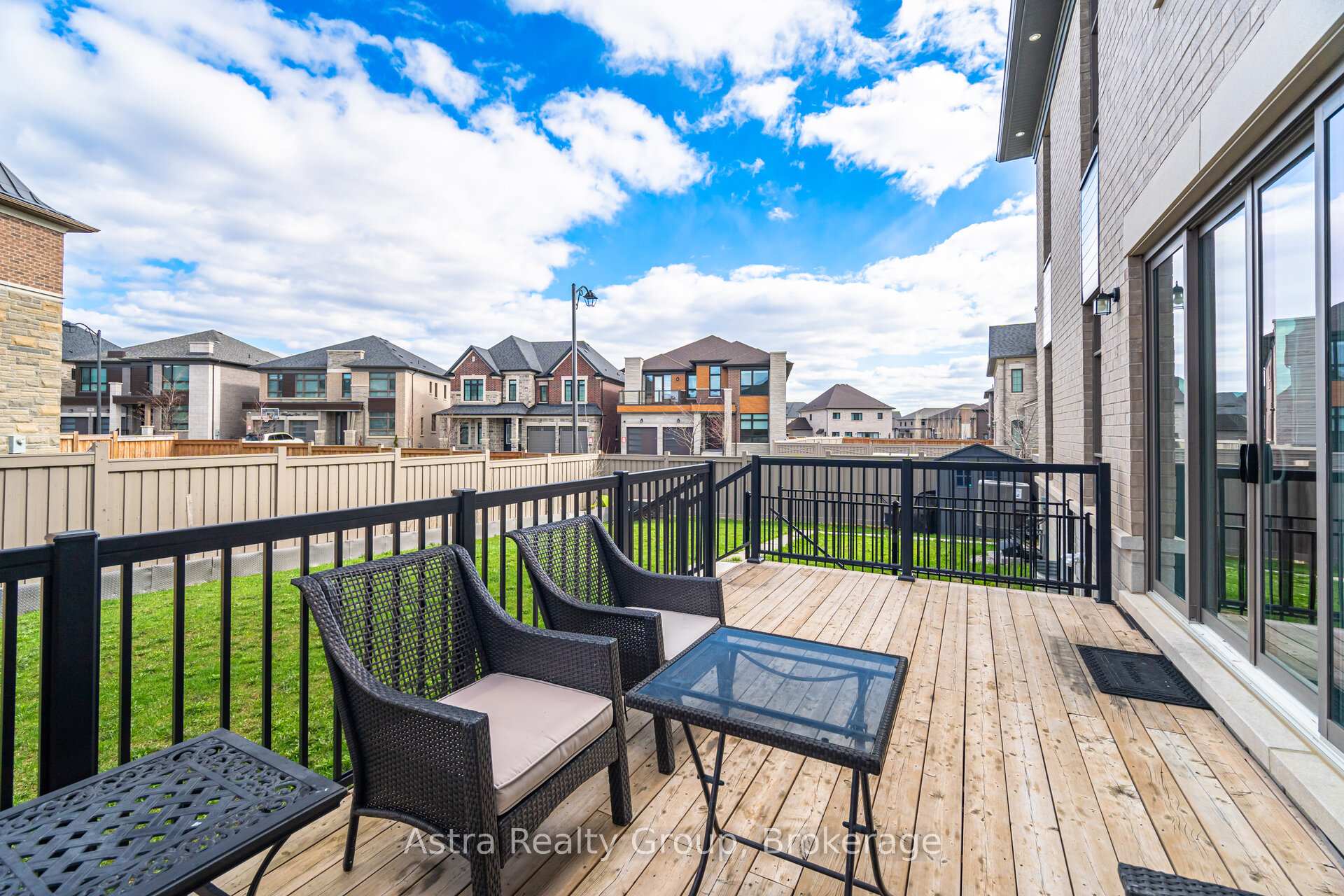 Photo 51 of 143 Ballantyne Boulevard, Vaughan, Vellore Village — HOMEH