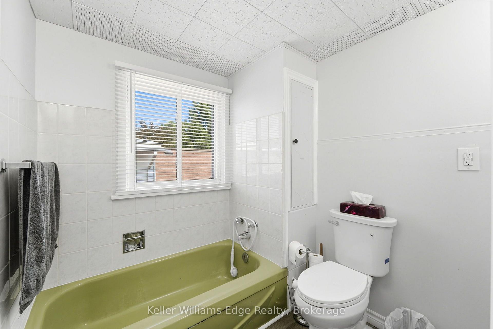 Photo 23 of 4104 Broughton Avenue, Niagara Falls, Downtown — HOMEH