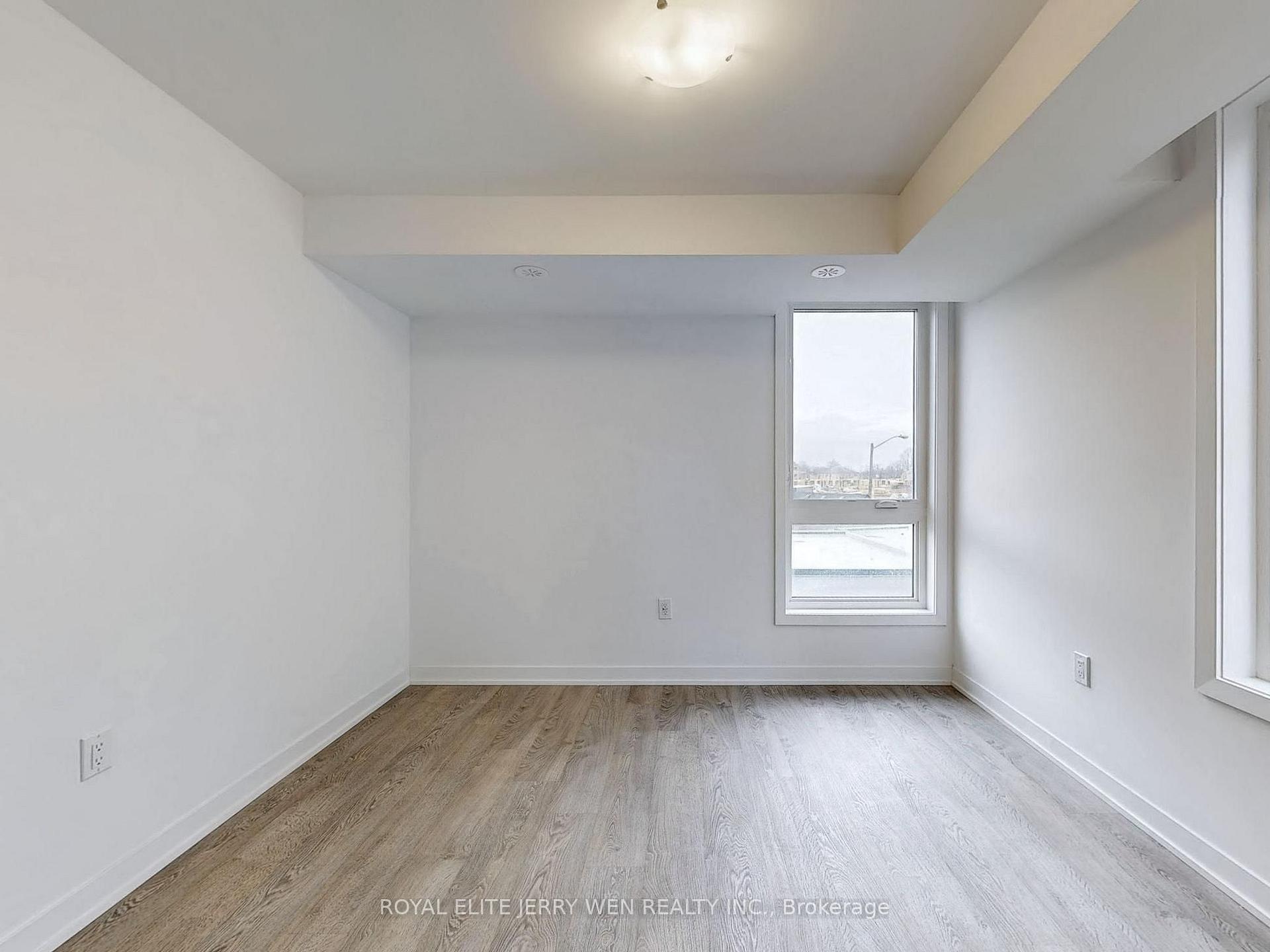Photo 6 of 12 turtle Island Road, Toronto, Englemount-Lawrence — HOMEH