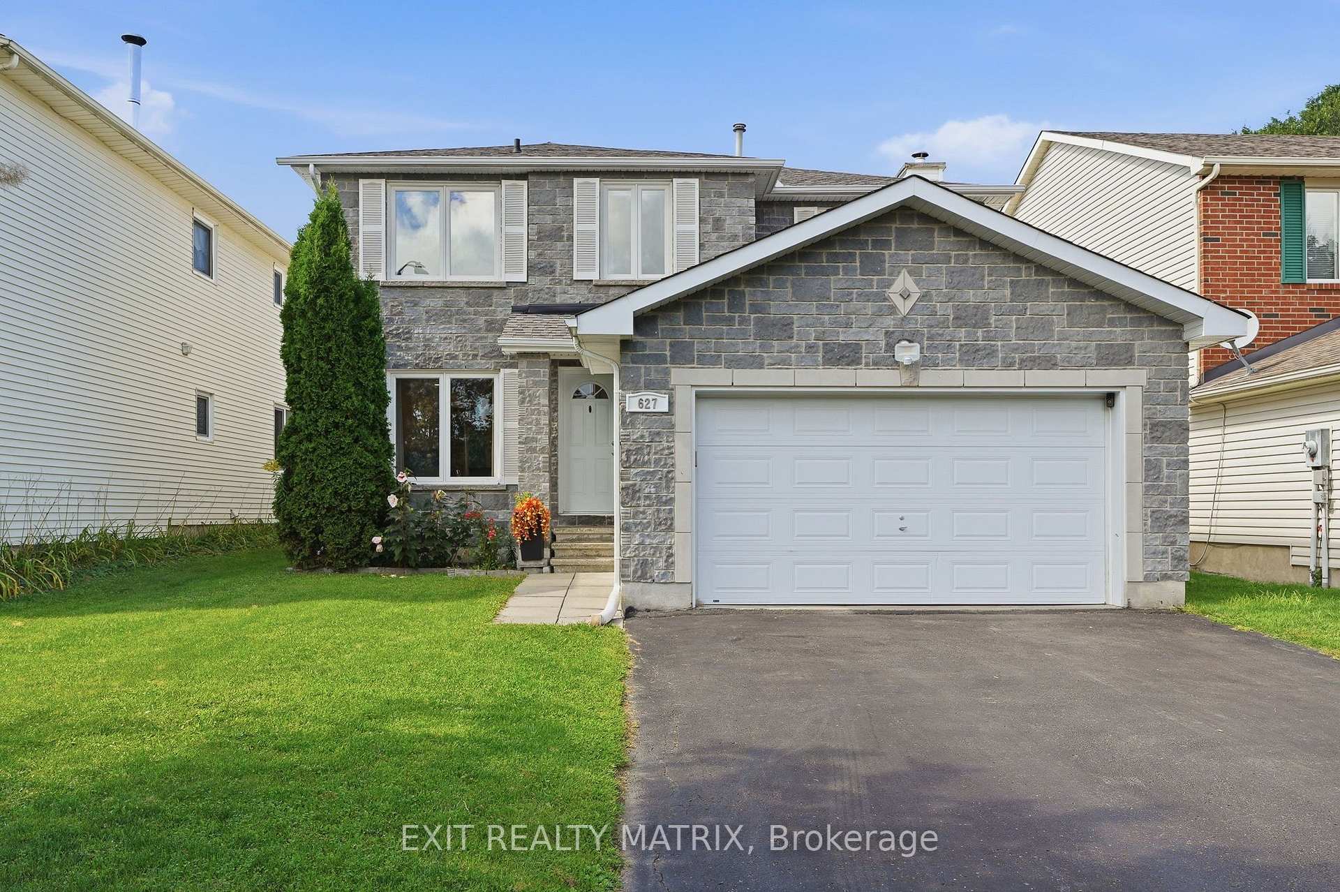 Photo 2 of 627 Chenier Way, Ottawa, Fallingbrook/Pineridge — HOMEH