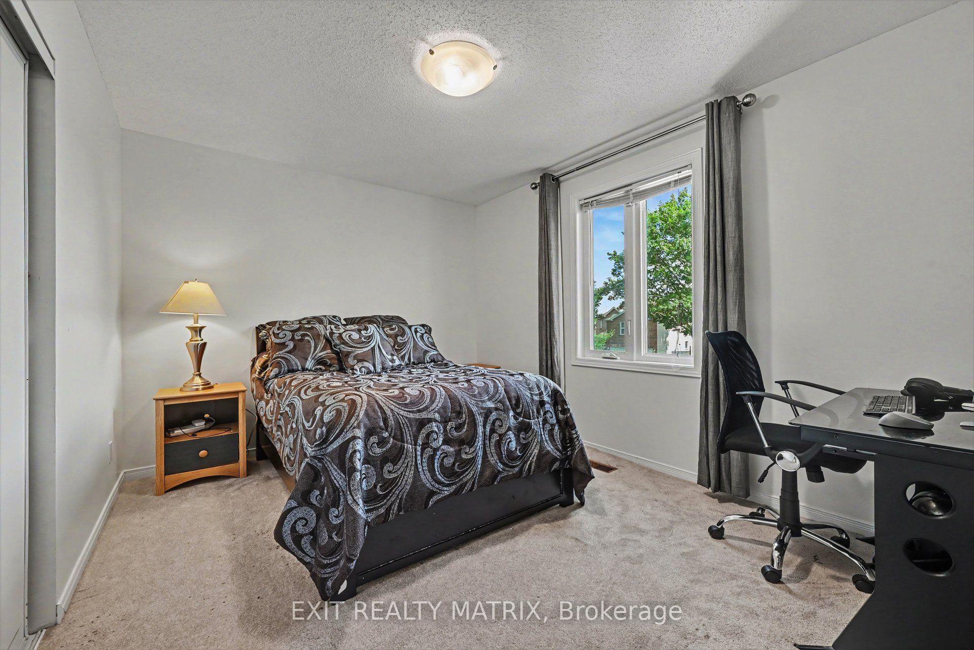 Photo 16 of 627 Chenier Way, Ottawa, Fallingbrook/Pineridge — HOMEH