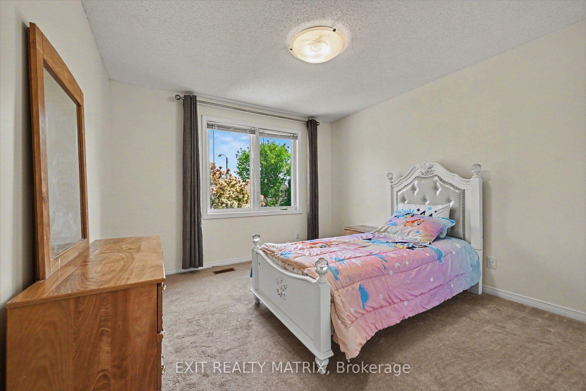 Photo 21 of 627 Chenier Way, Ottawa, Fallingbrook/Pineridge — HOMEH