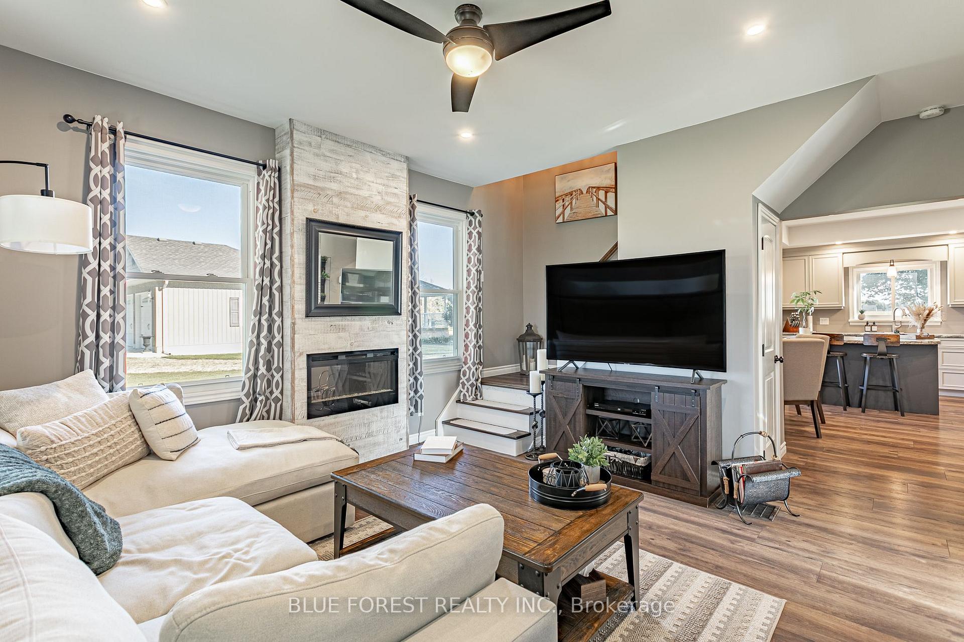 Photo 4 of 42680 Graham Road, Huron East, Brussels — HOMEH