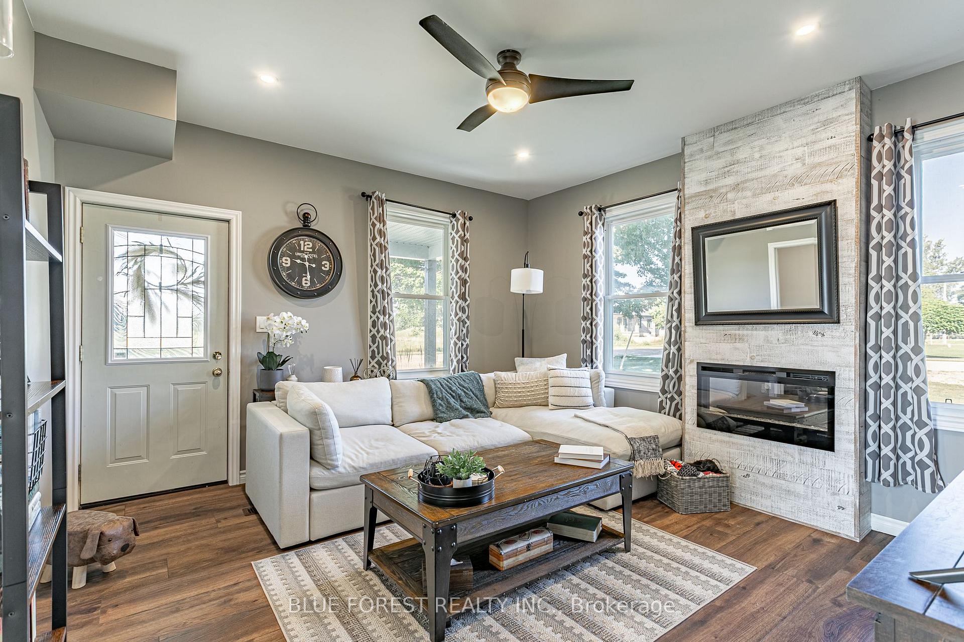 Photo 5 of 42680 Graham Road, Huron East, Brussels — HOMEH