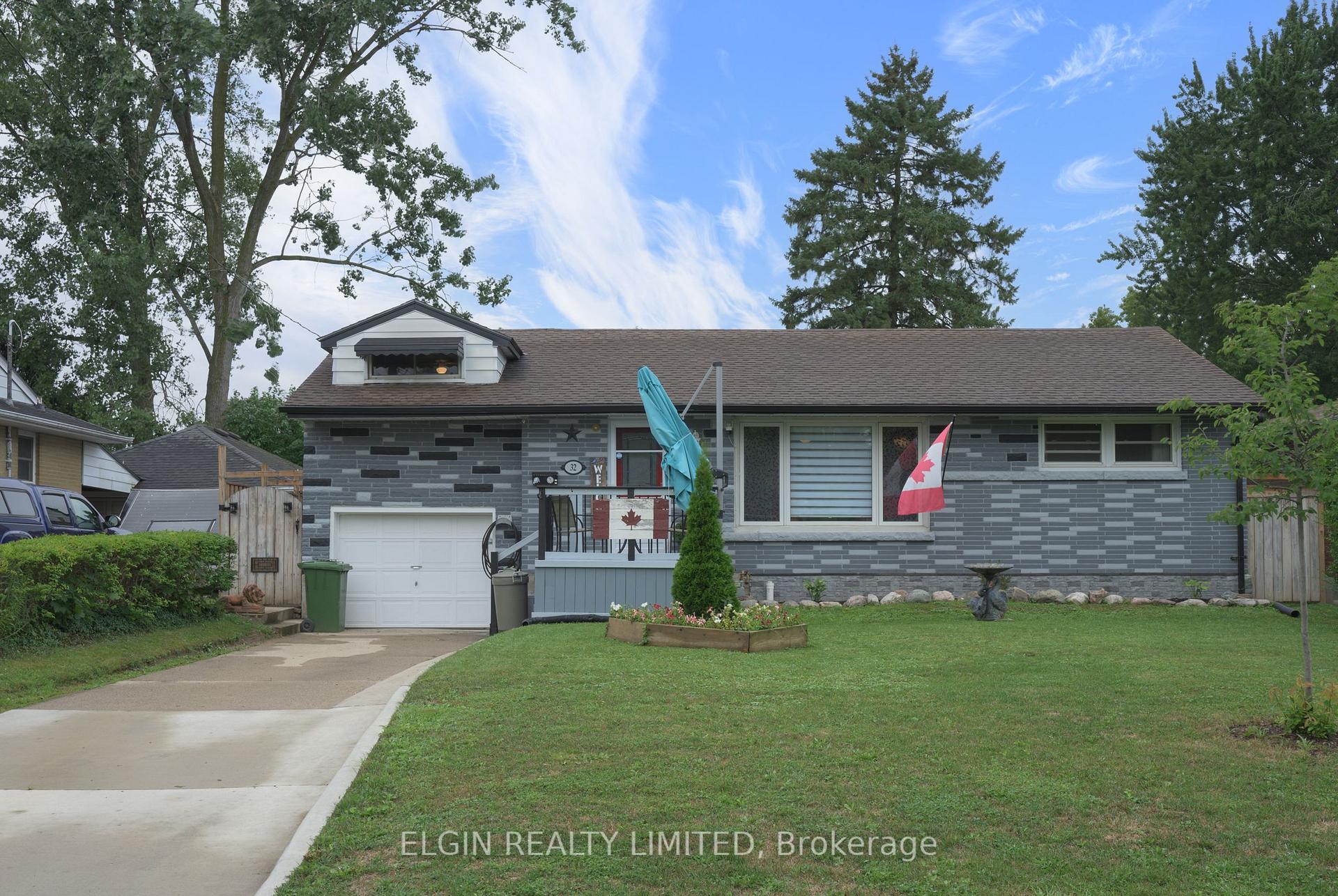 Photo 1 of 32 Coyne Street, St. Thomas — HOMEH
