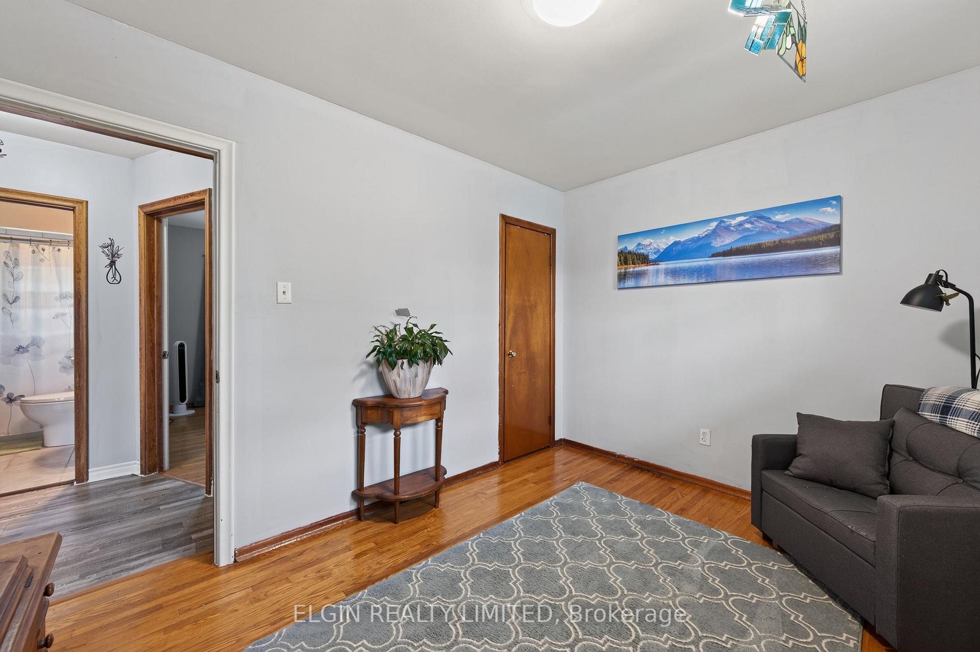 Photo 19 of 32 Coyne Street, St. Thomas — HOMEH