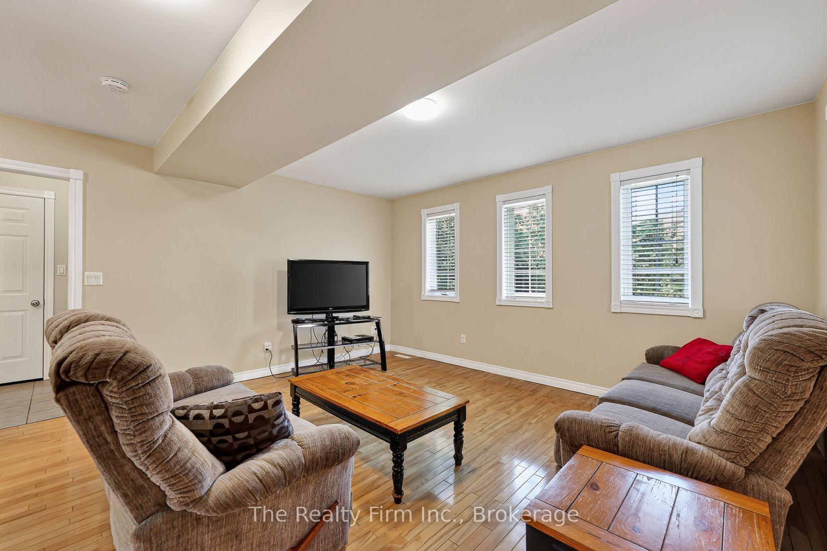 Photo 10 of 31 Marshall Drive, Norwich, Norwich Town — HOMEH