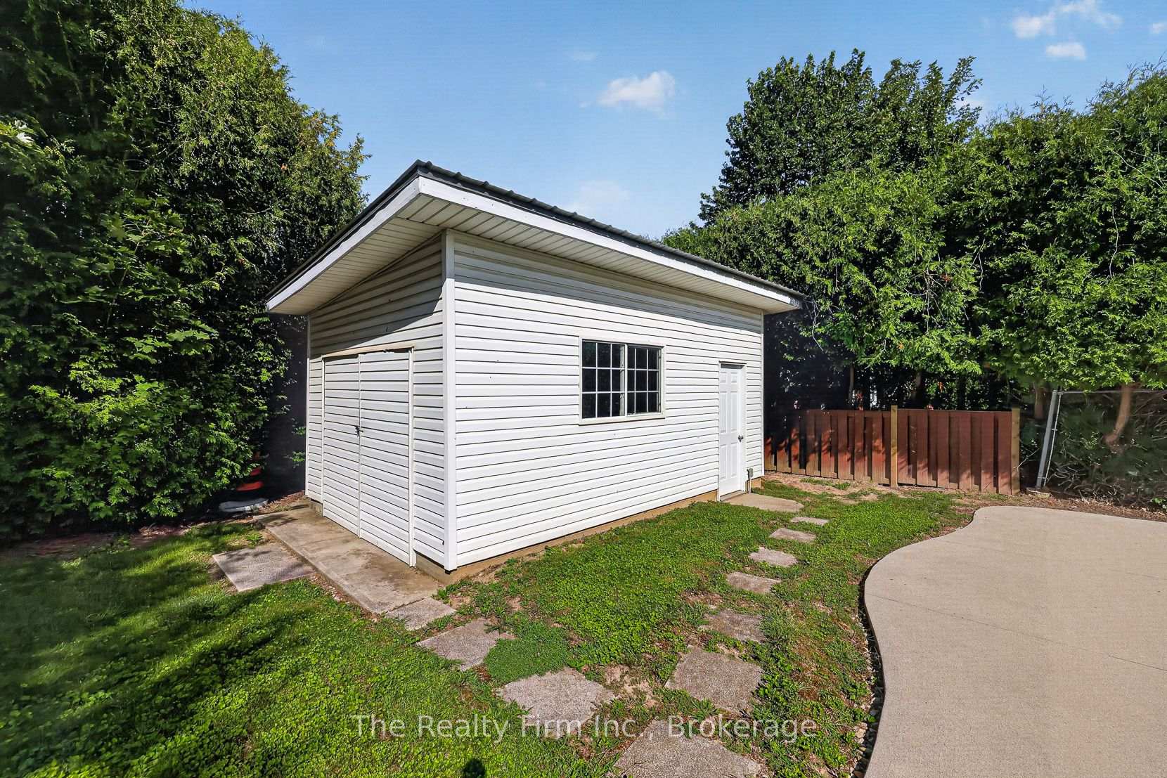 Photo 32 of 31 Marshall Drive, Norwich, Norwich Town — HOMEH