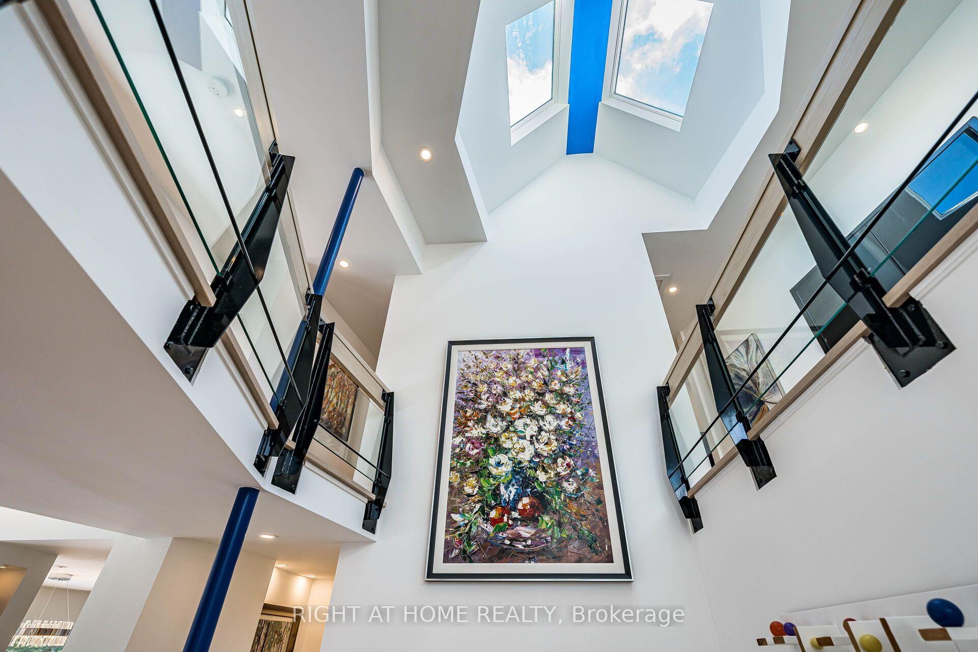 Photo 67 of 1 Friars Lane, Etobicoke, Princess-Rosethorn — HOMEH