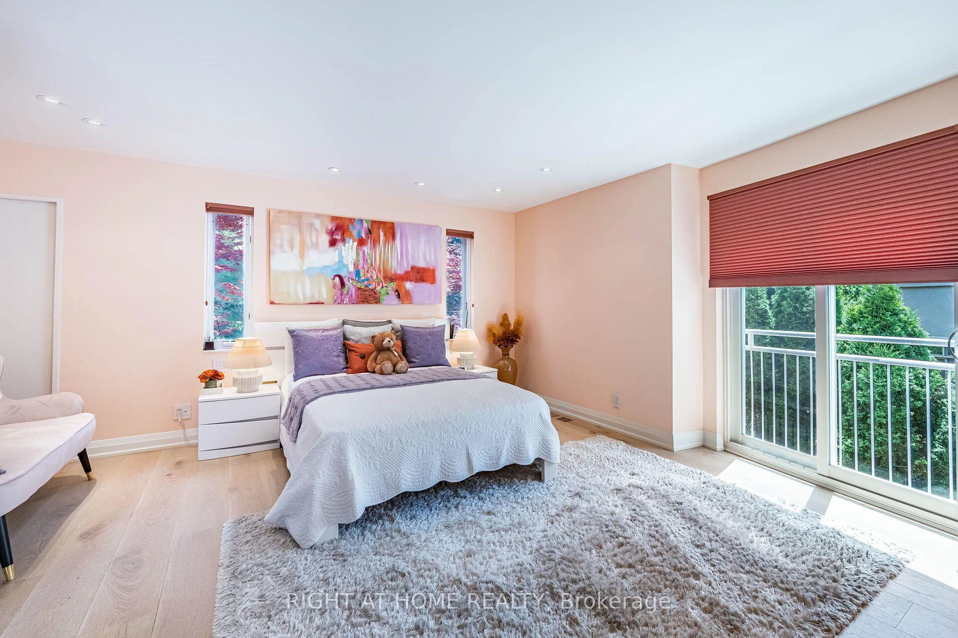 Photo 60 of 1 Friars Lane, Etobicoke, Princess-Rosethorn — HOMEH
