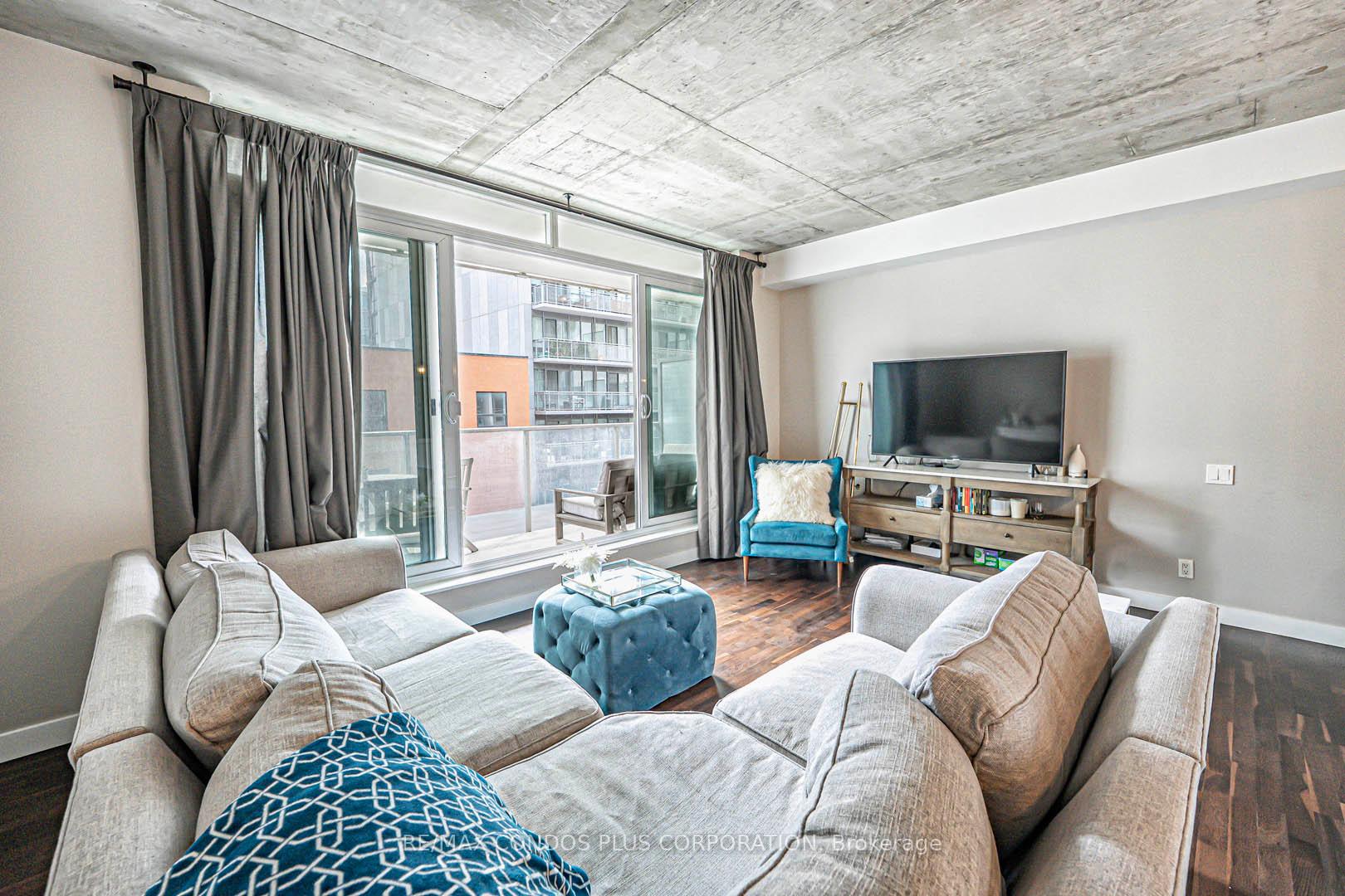 Photo 2 of Unit 424, 75 Portland Street, Toronto, Waterfront Communities — HOMEH