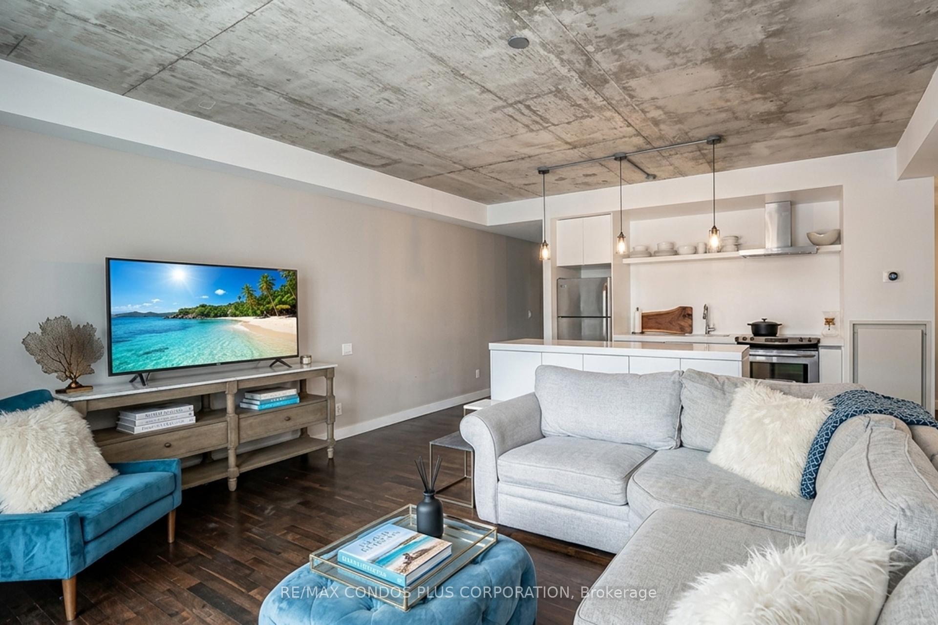Photo 6 of Unit 424, 75 Portland Street, Toronto, Waterfront Communities — HOMEH