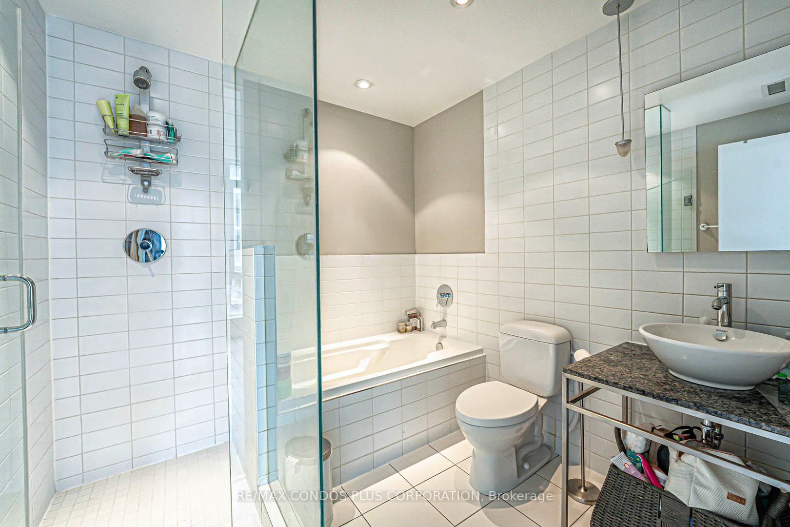 Photo 11 of Unit 424, 75 Portland Street, Toronto, Waterfront Communities — HOMEH