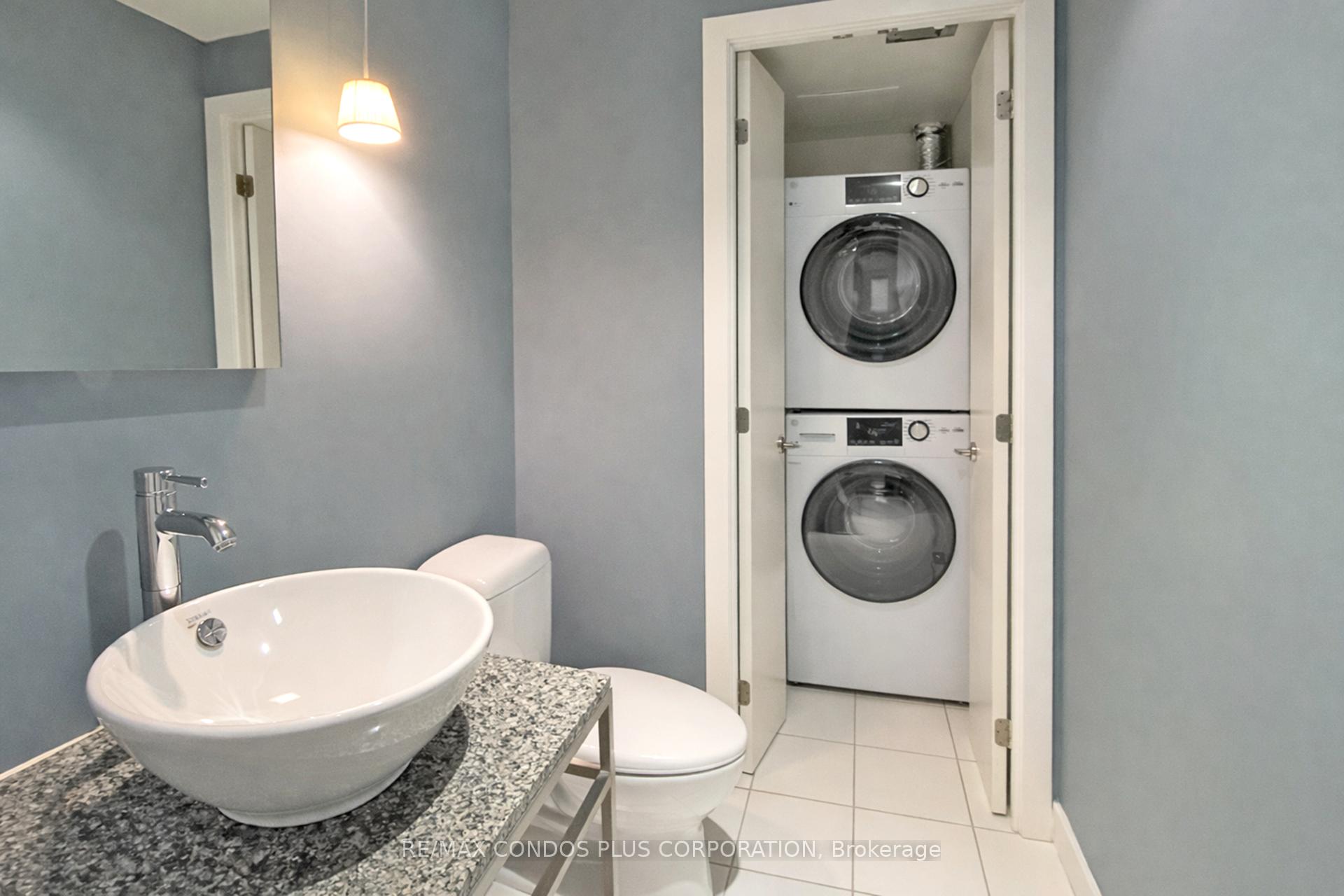 Photo 18 of Unit 424, 75 Portland Street, Toronto, Waterfront Communities — HOMEH