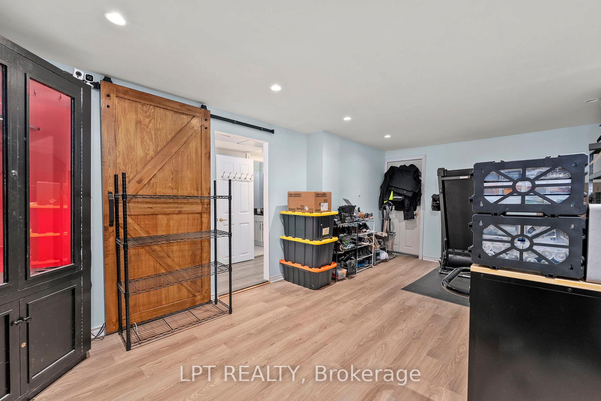 Photo 29 of 31 Patrick Drive, Aurora, Aurora Highlands — HOMEH