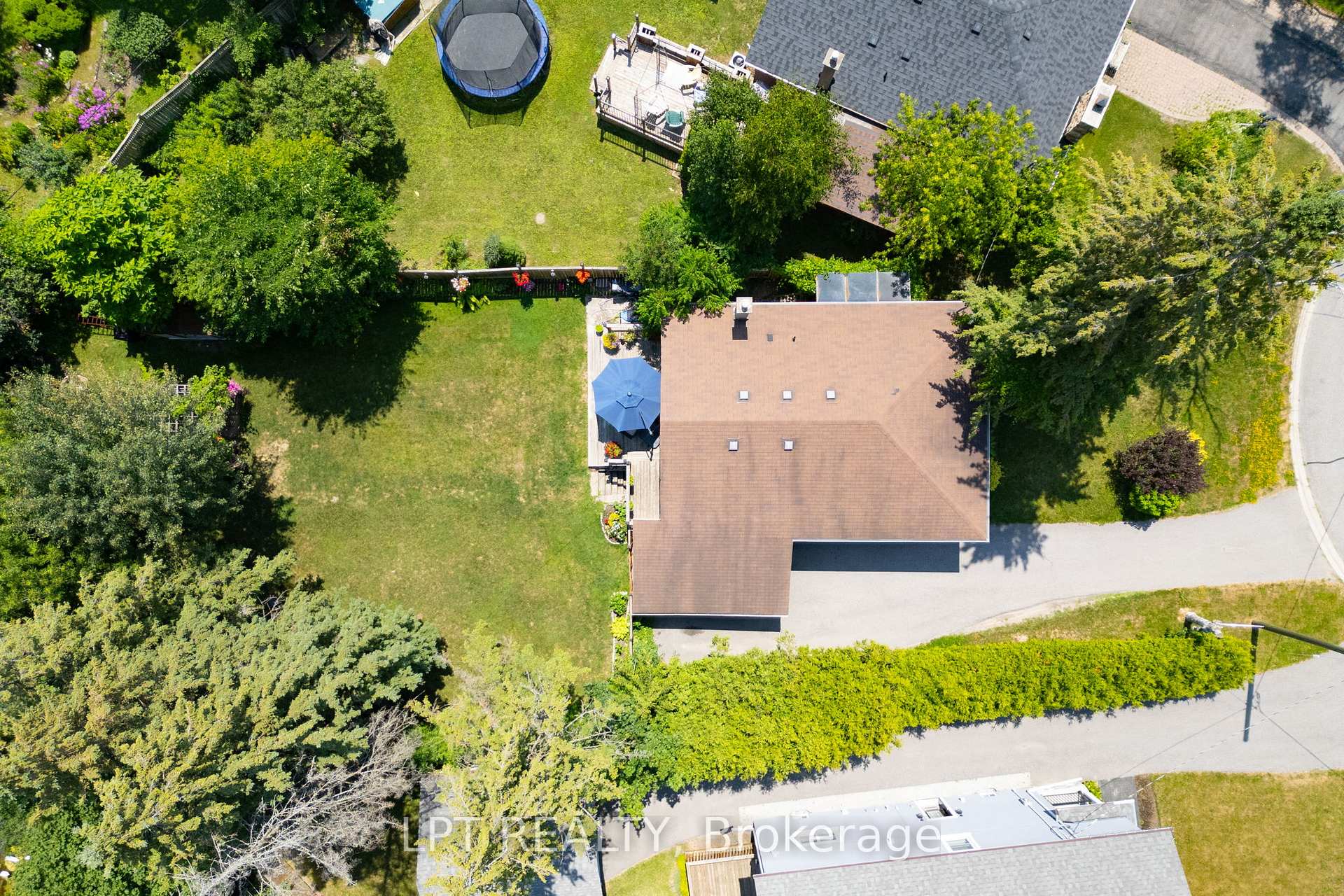 Photo 37 of 31 Patrick Drive, Aurora, Aurora Highlands — HOMEH