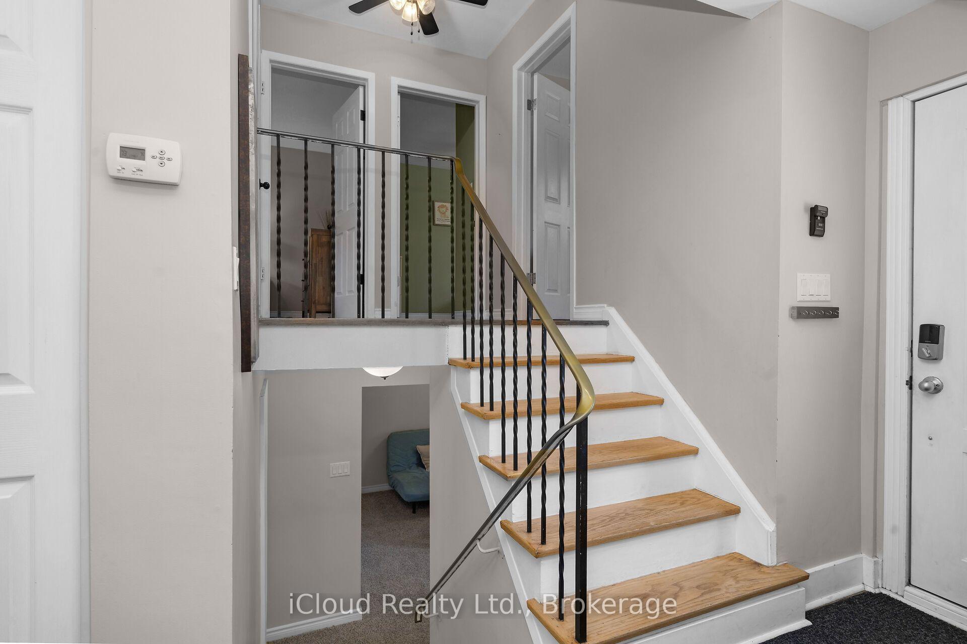 Photo 20 of 128 Elmore Drive, Halton Hills, Acton — HOMEH