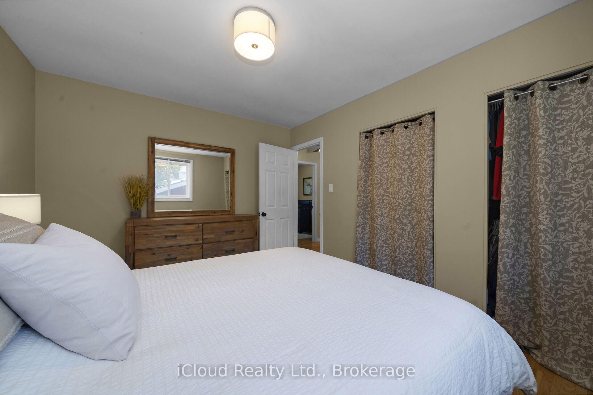 Photo 22 of 128 Elmore Drive, Halton Hills, Acton — HOMEH