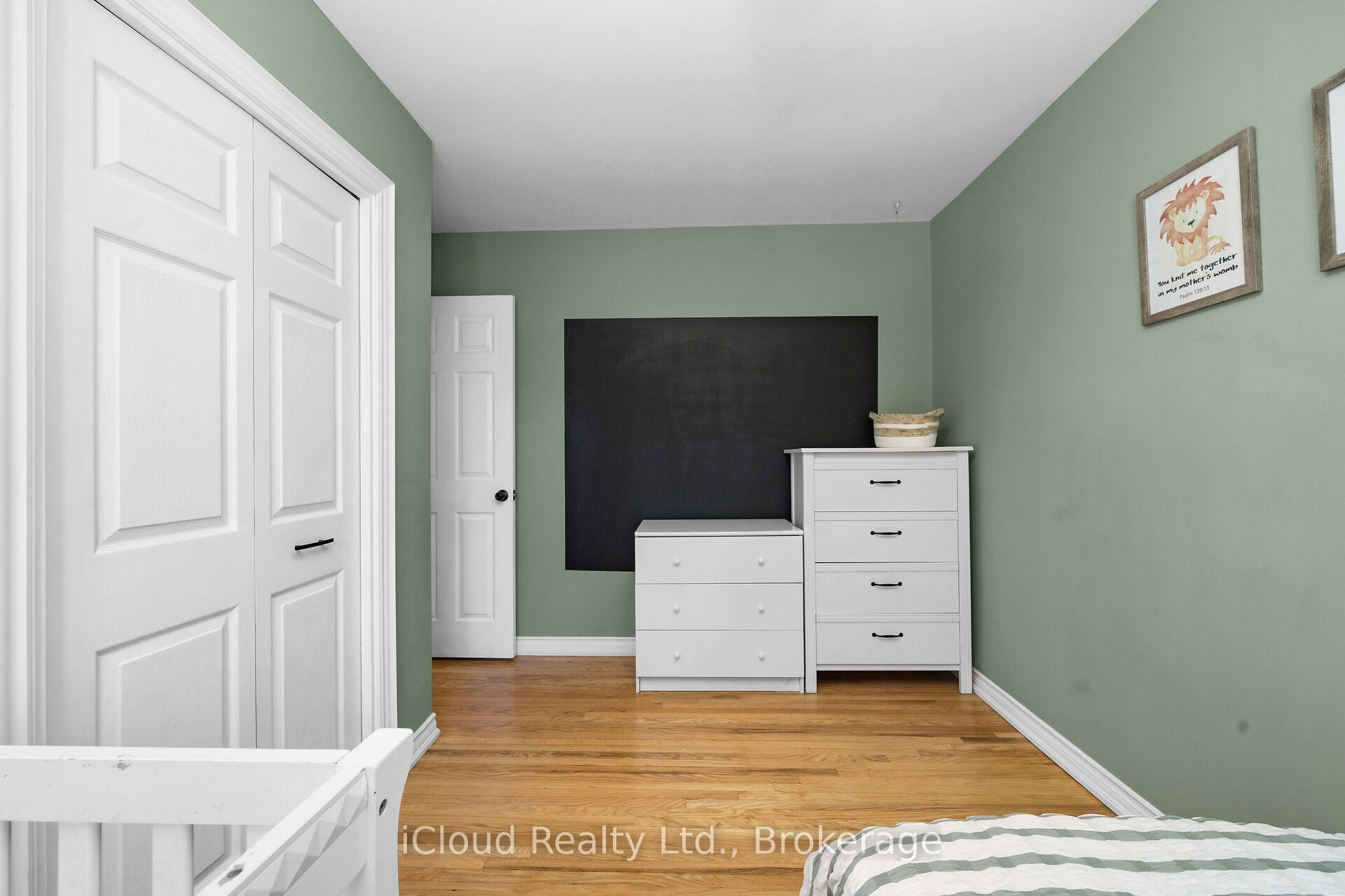 Photo 24 of 128 Elmore Drive, Halton Hills, Acton — HOMEH