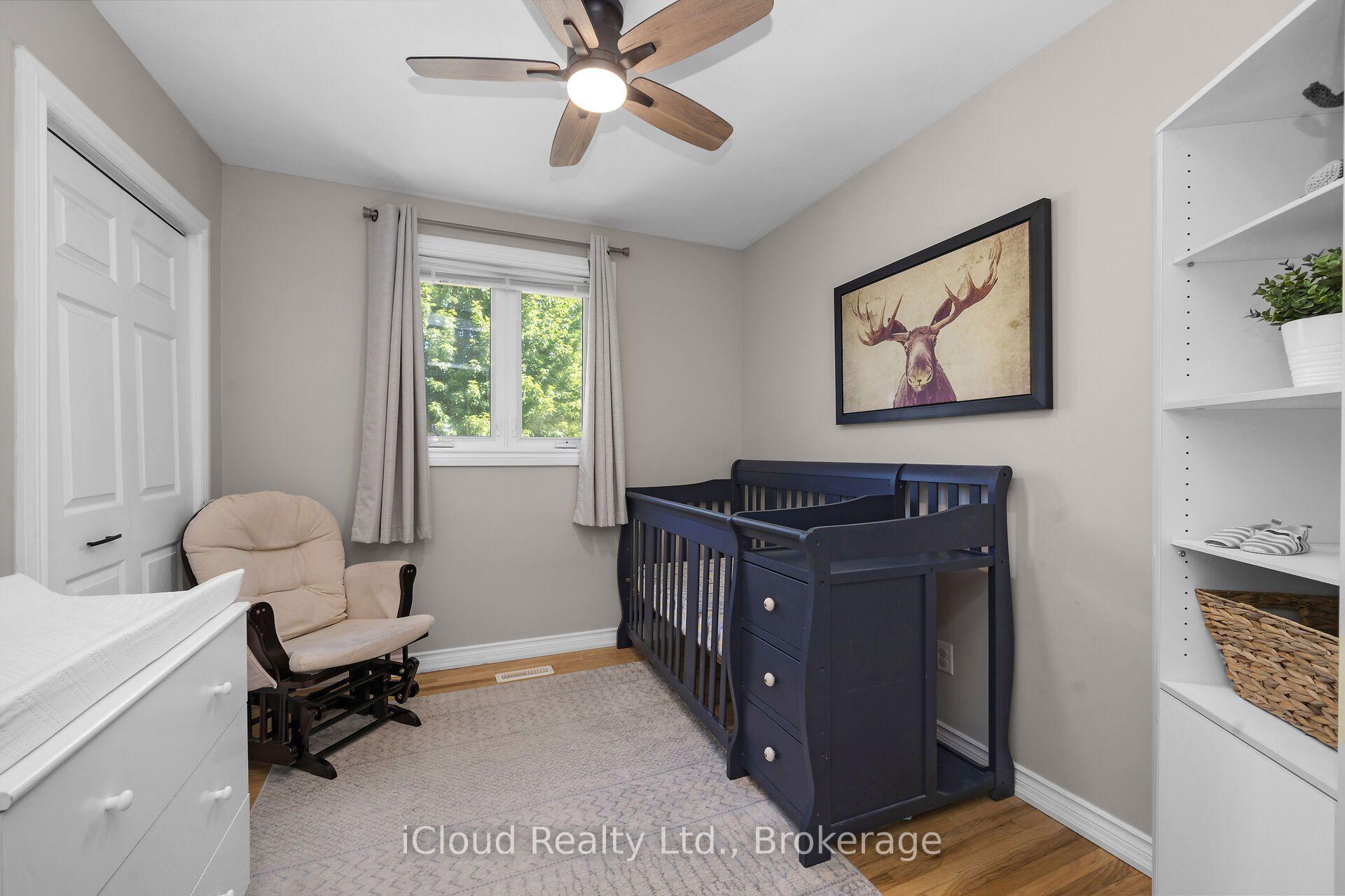 Photo 25 of 128 Elmore Drive, Halton Hills, Acton — HOMEH