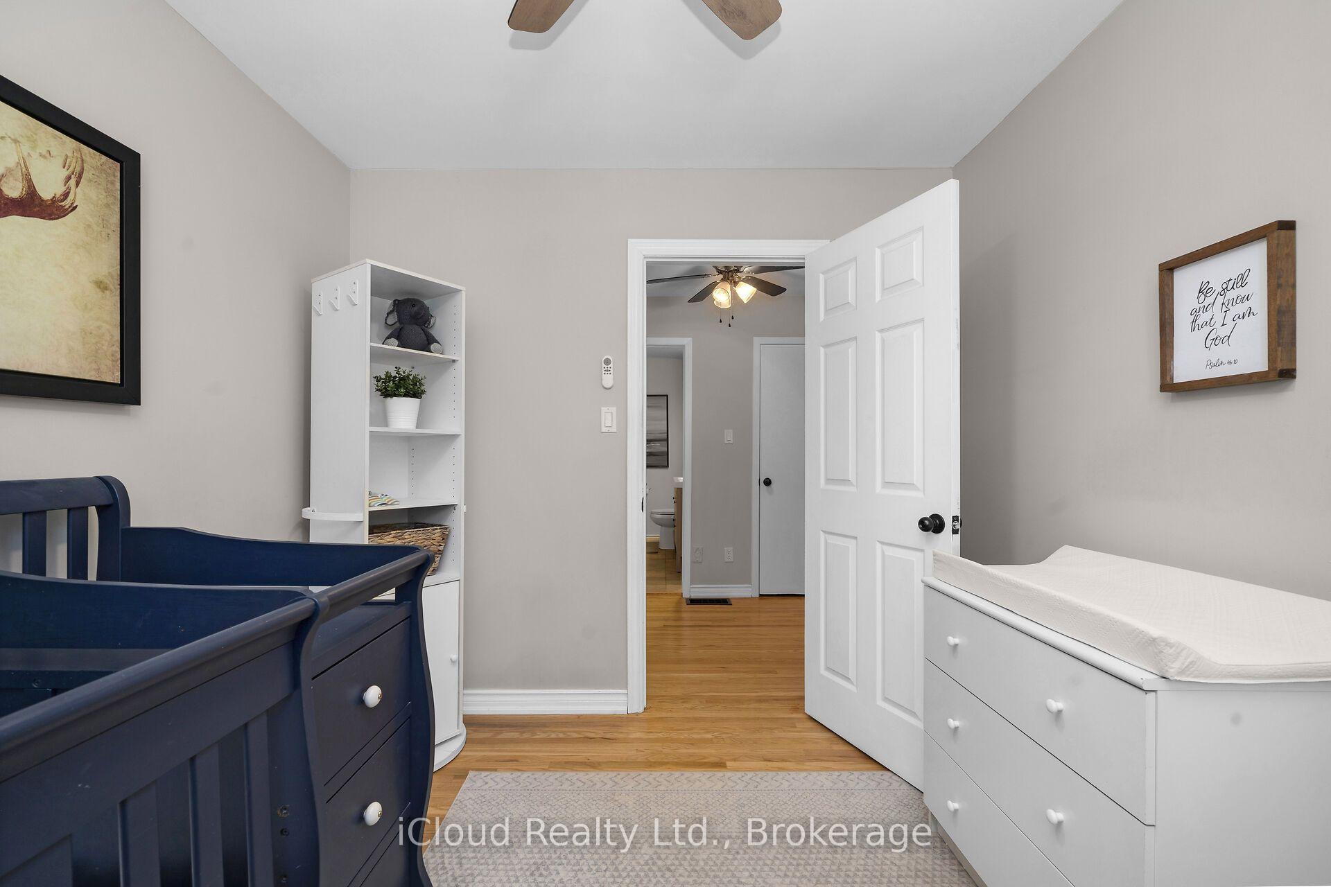 Photo 26 of 128 Elmore Drive, Halton Hills, Acton — HOMEH