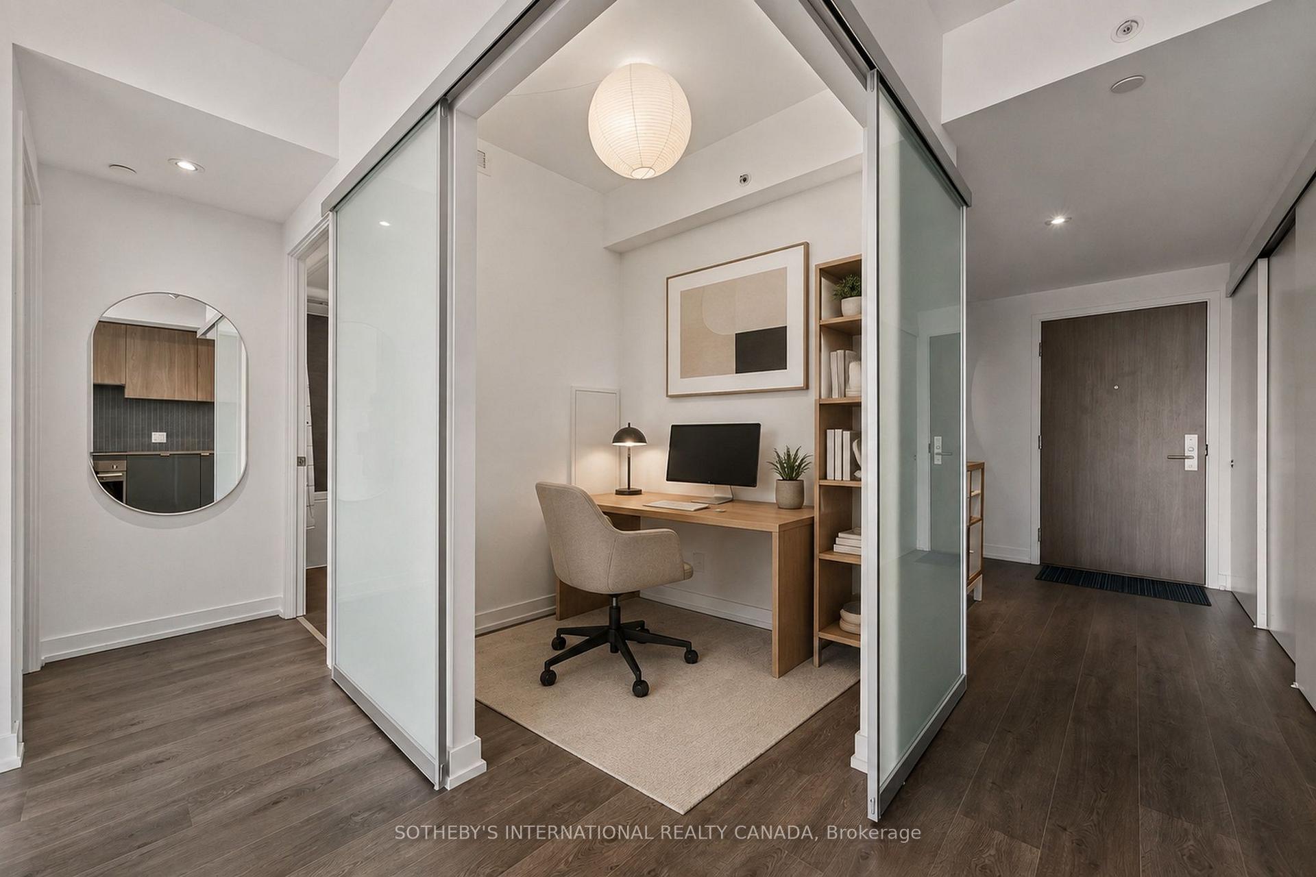 Photo 4 of Unit 3001, 161 Roehampton Avenue, Toronto, Mount Pleasant West — HOMEH