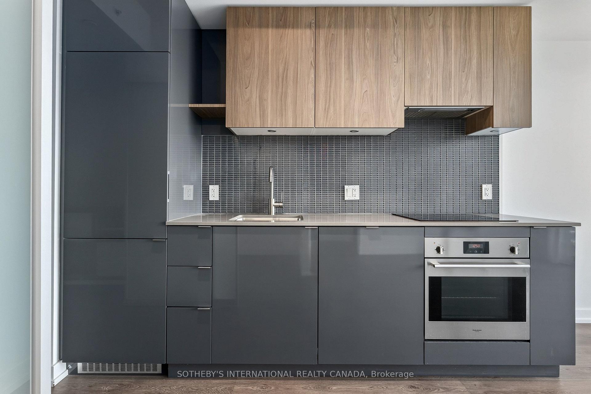 Photo 5 of Unit 3001, 161 Roehampton Avenue, Toronto, Mount Pleasant West — HOMEH
