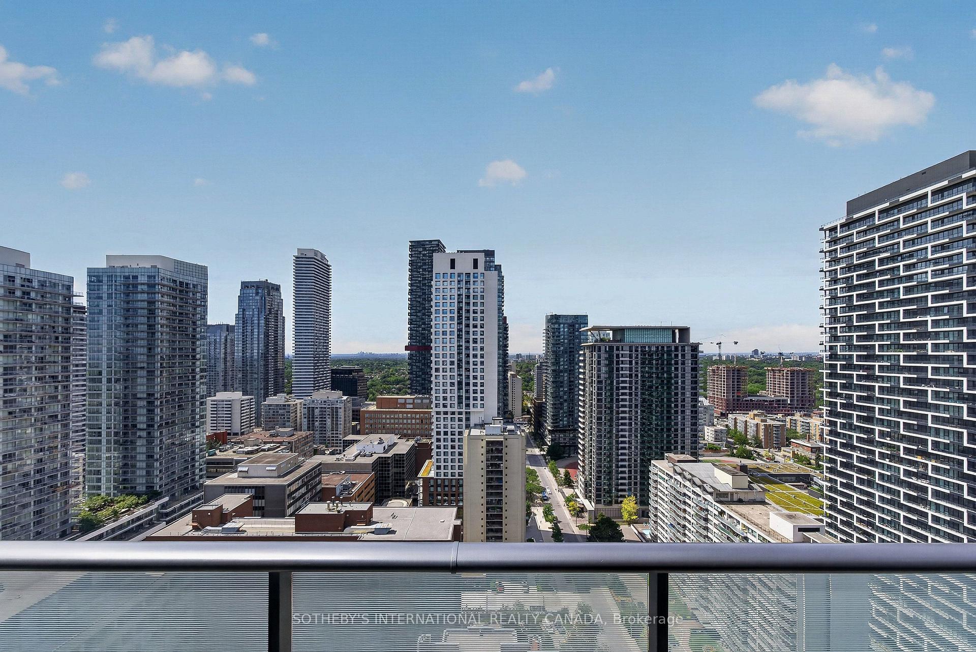 Photo 11 of Unit 3001, 161 Roehampton Avenue, Toronto, Mount Pleasant West — HOMEH