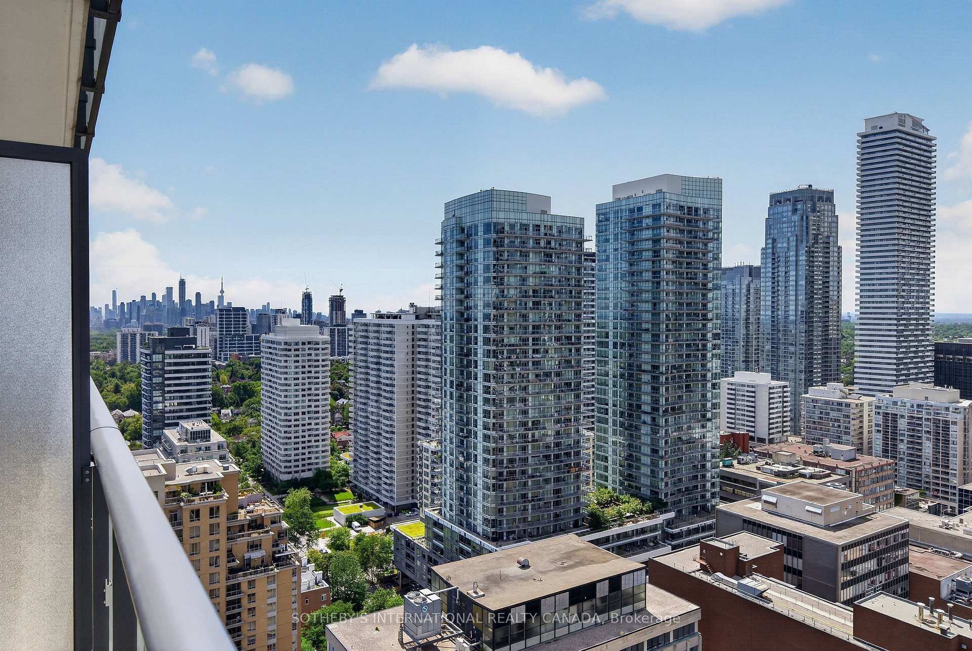 Photo 13 of Unit 3001, 161 Roehampton Avenue, Toronto, Mount Pleasant West — HOMEH