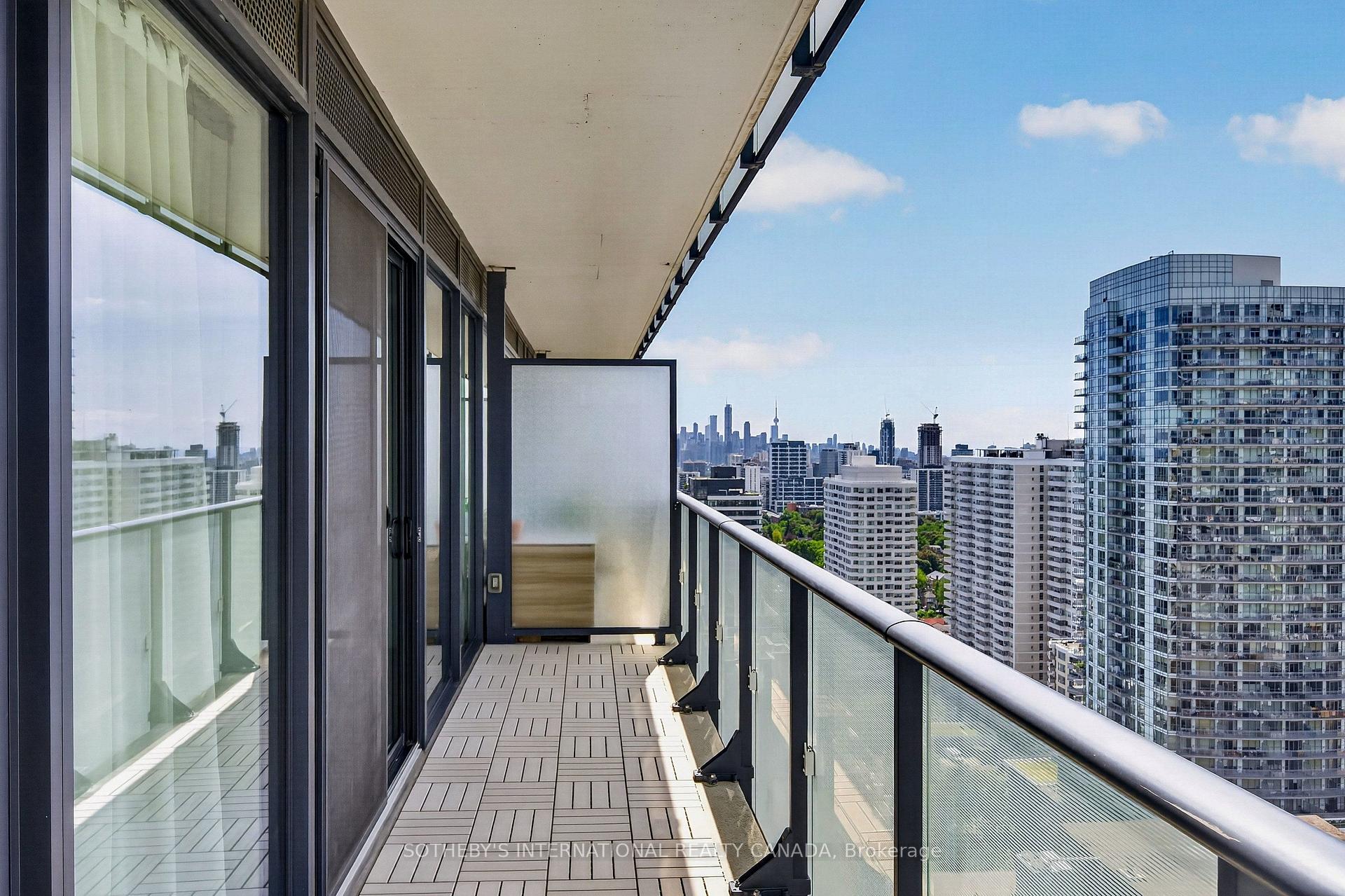 Photo 14 of Unit 3001, 161 Roehampton Avenue, Toronto, Mount Pleasant West — HOMEH