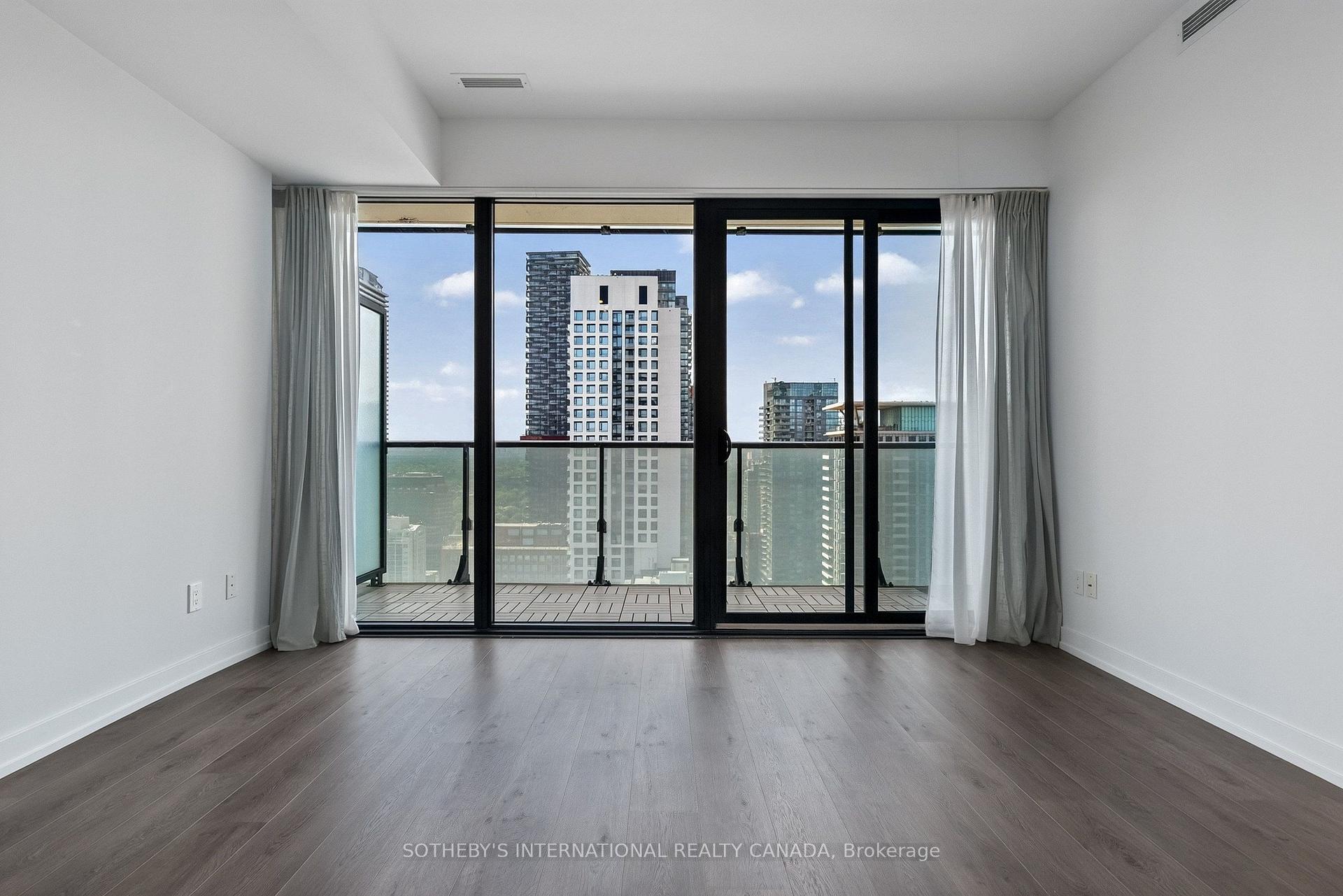 Photo 23 of Unit 3001, 161 Roehampton Avenue, Toronto, Mount Pleasant West — HOMEH