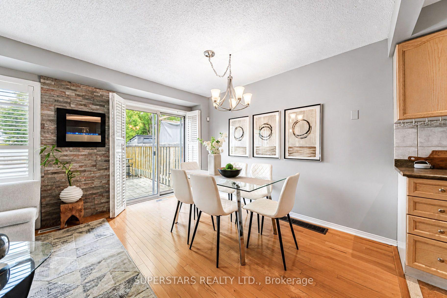 Photo 5 of 62 Tania Crescent, Vaughan, Maple — HOMEH
