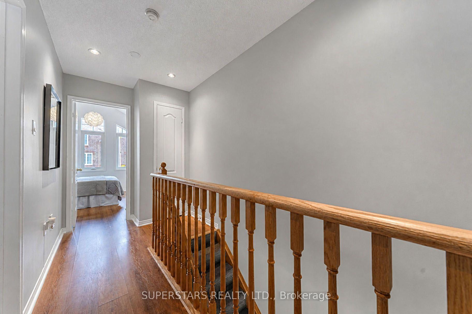 Photo 20 of 62 Tania Crescent, Vaughan, Maple — HOMEH