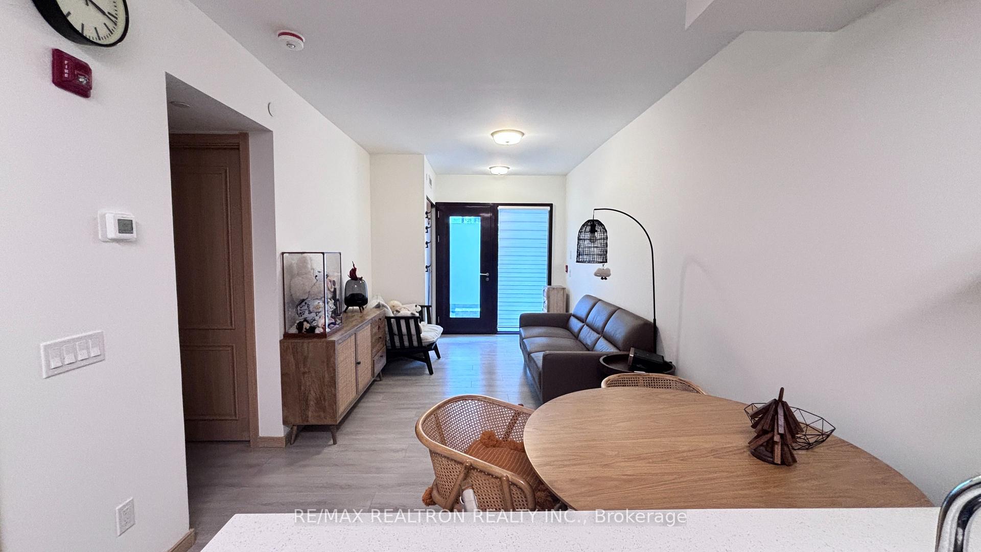 Photo 6 of Unit B102, 50 Morecambe Gate, Scarborough, L'Amoreaux — HOMEH
