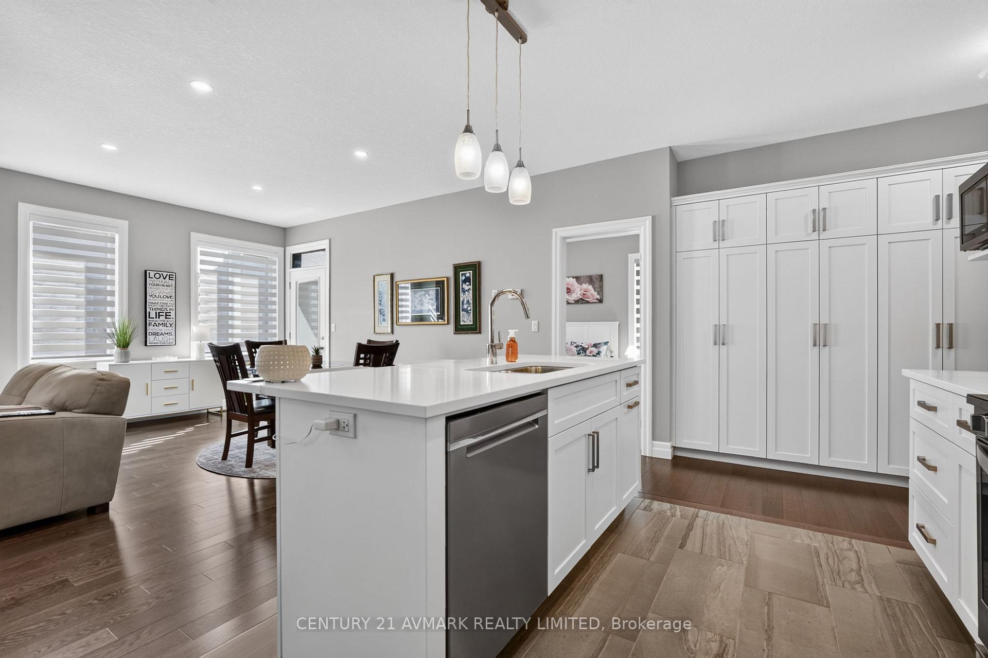 Photo 19 of 22 Borden Trail, Welland, Prince Charles — HOMEH