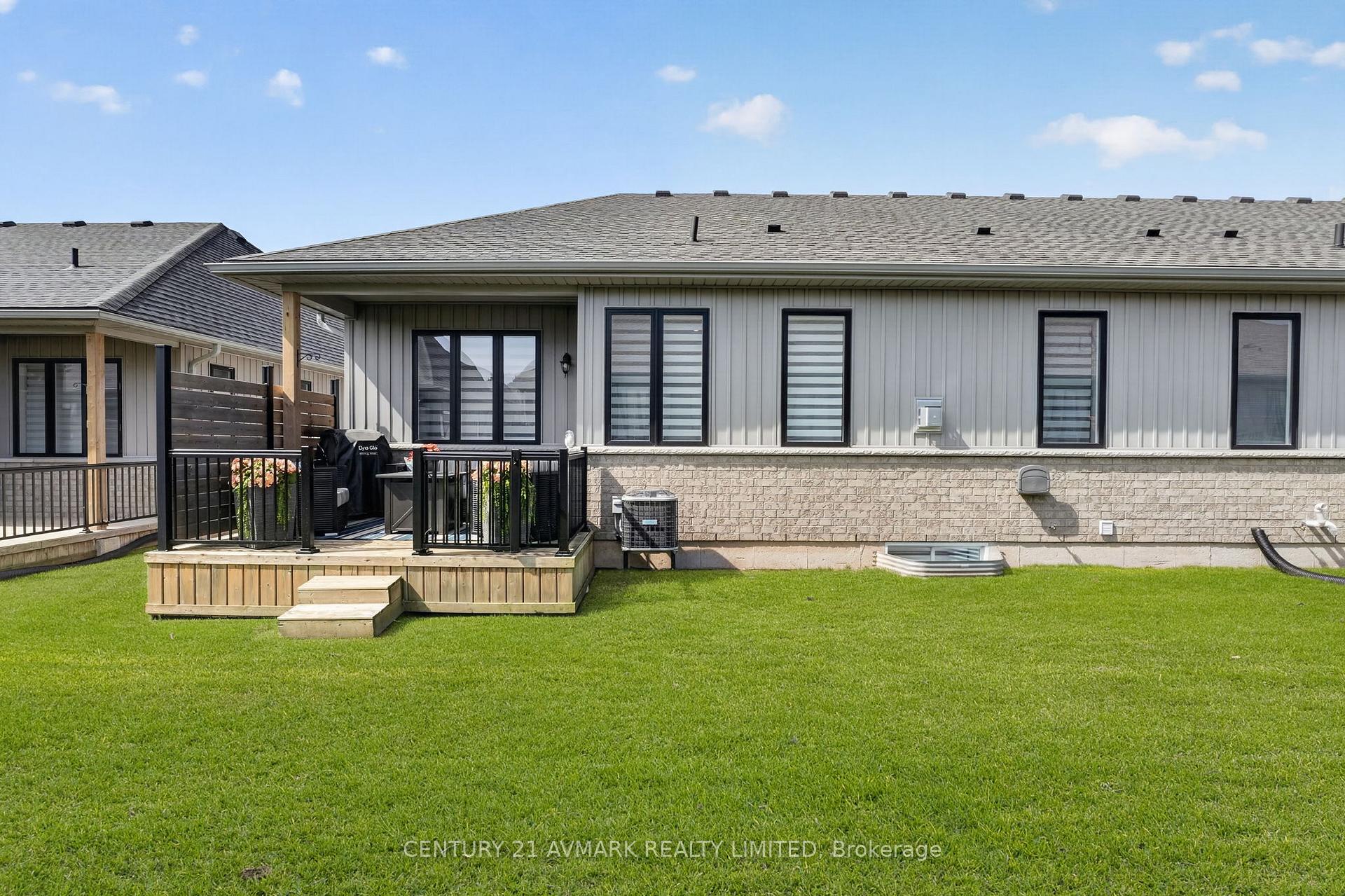 Photo 48 of 22 Borden Trail, Welland, Prince Charles — HOMEH