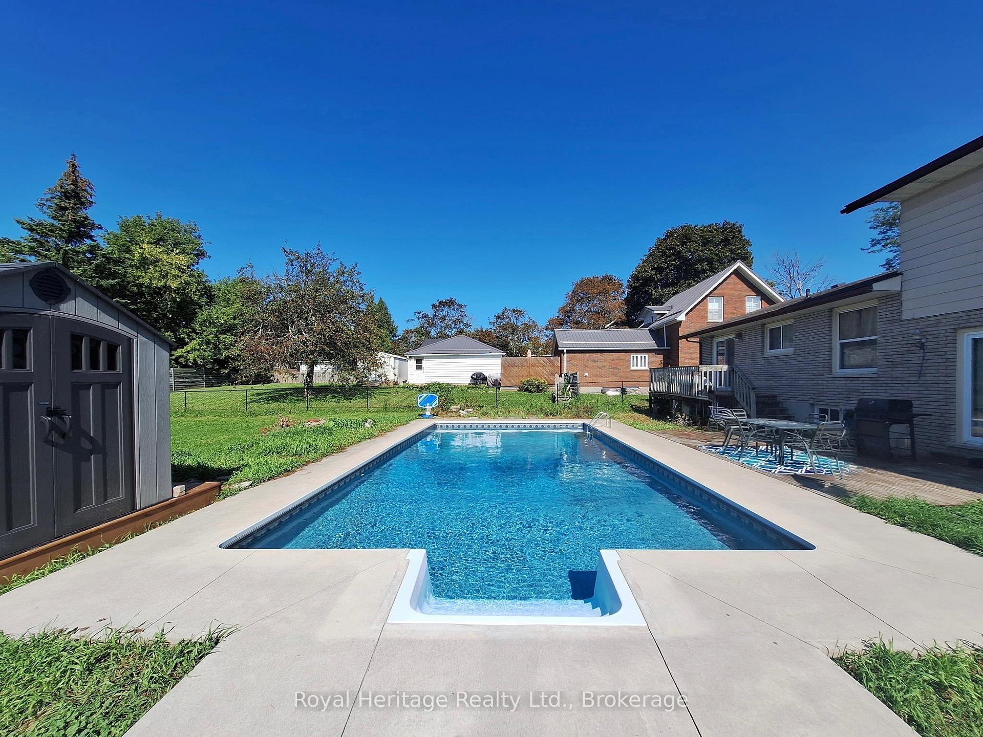 Photo 7 of 36 Riverview Road, Kawartha Lakes, Lindsay — HOMEH