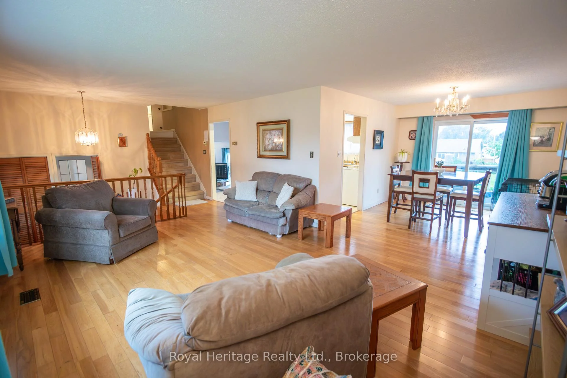 Photo 24 of 36 Riverview Road, Kawartha Lakes, Lindsay — HOMEH